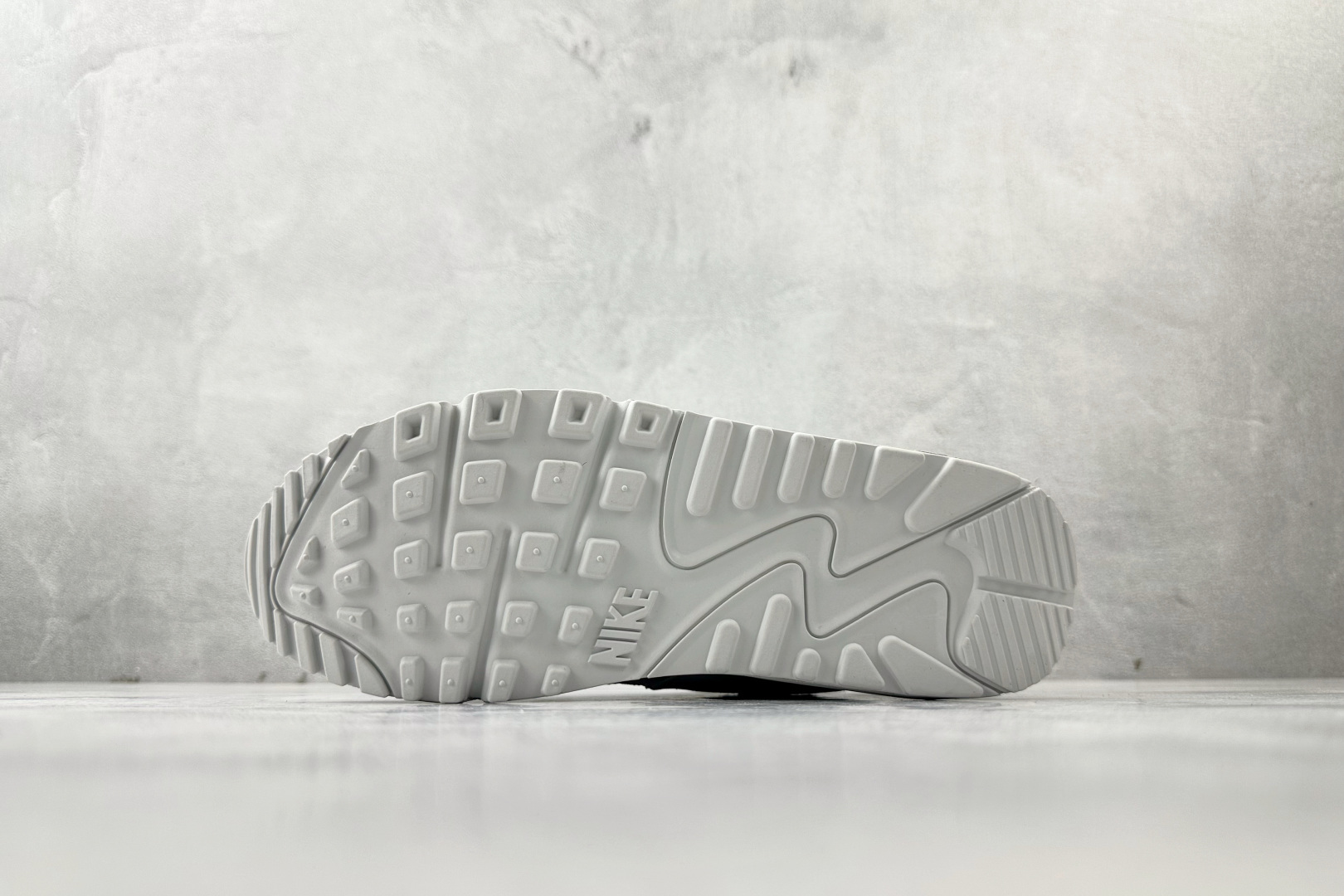 220 平台专供 Nike Air Max 90 白色 FZ7186-100-Chinese UA Cheap High Quatity Brand Clothes Bags handbags Sneakers wholesale wholesaler seller from China Factory suppliers Fashion Clothing Shoes best Quality Beautiful Price 220 平台专供 Nike Air Max 90 白色 FZ7186-100