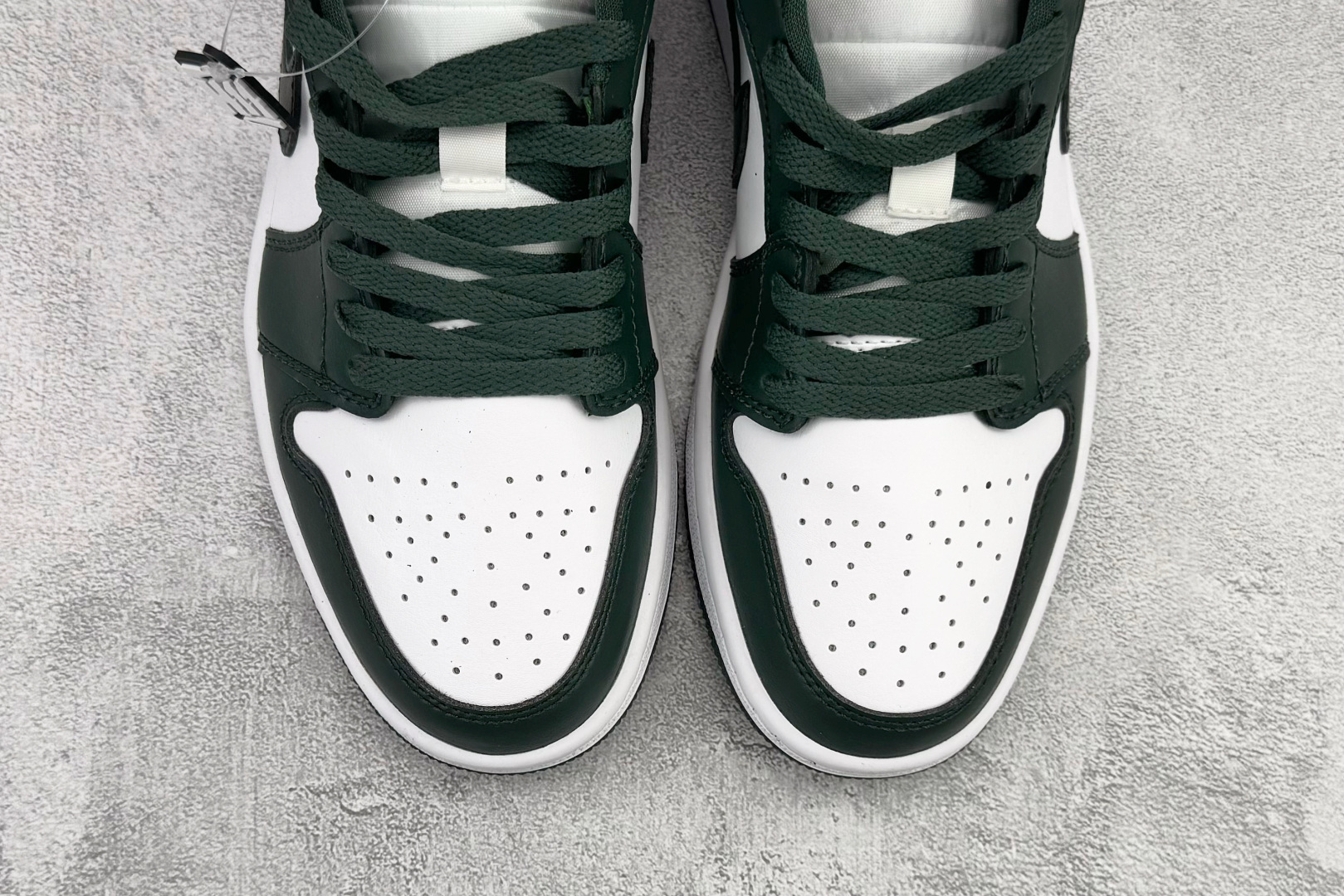 210 平台爆款 Jordan Air Jordan 1 Low ”White Olive” 白绿色 DC0774-113-Chinese UA Cheap High Quatity Brand Clothes Bags handbags Sneakers wholesale wholesaler seller from China Factory suppliers Fashion Clothing Shoes best Quality Beautiful Price 210 平台爆款 Jordan Air Jordan 1 Low ”White Olive” 白绿色 DC0774-113