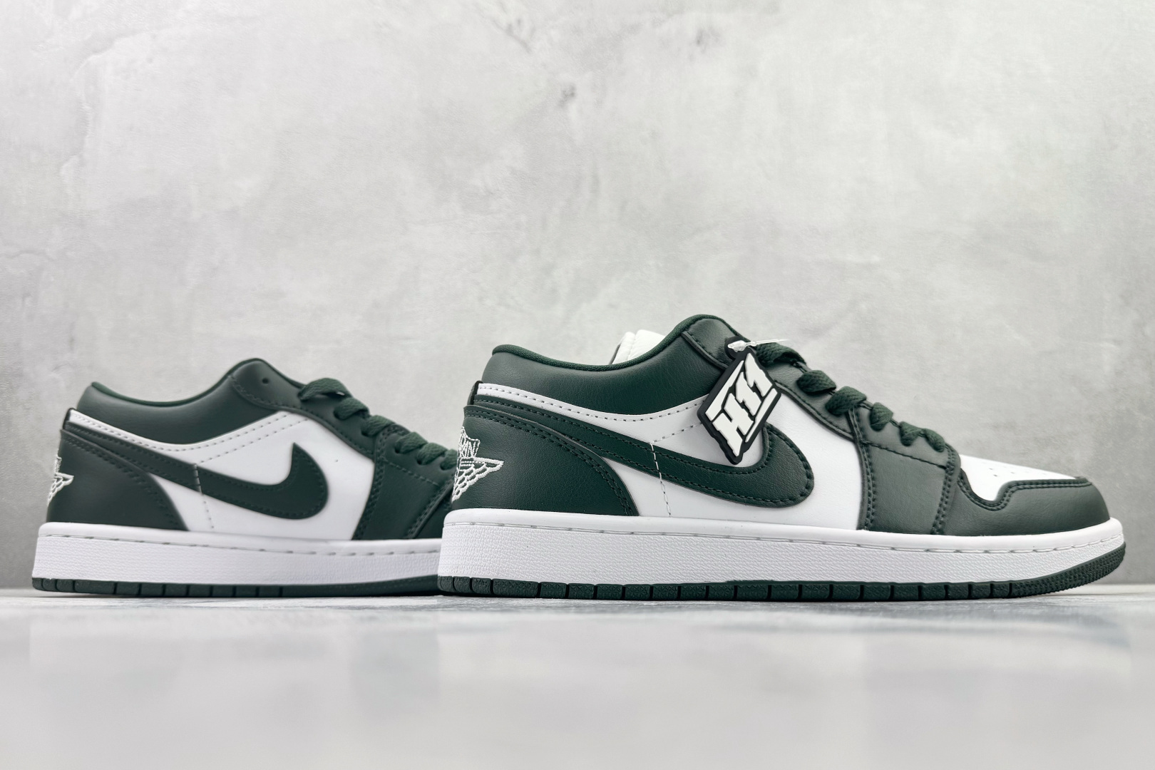 210 平台爆款 Jordan Air Jordan 1 Low ”White Olive” 白绿色 DC0774-113-Chinese UA Cheap High Quatity Brand Clothes Bags handbags Sneakers wholesale wholesaler seller from China Factory suppliers Fashion Clothing Shoes best Quality Beautiful Price 210 平台爆款 Jordan Air Jordan 1 Low ”White Olive” 白绿色 DC0774-113