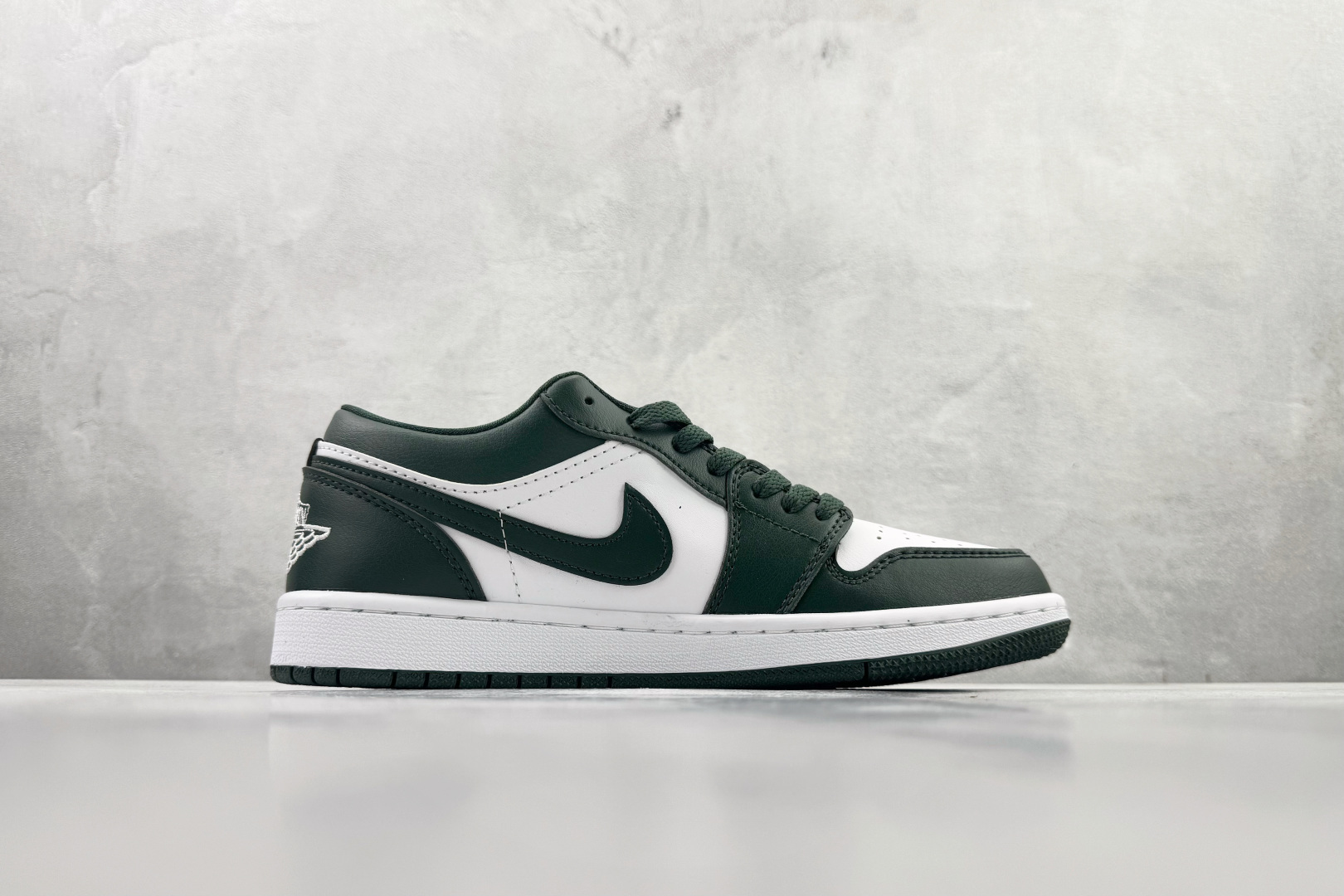 210 平台爆款 Jordan Air Jordan 1 Low ”White Olive” 白绿色 DC0774-113-Chinese UA Cheap High Quatity Brand Clothes Bags handbags Sneakers wholesale wholesaler seller from China Factory suppliers Fashion Clothing Shoes best Quality Beautiful Price 210 平台爆款 Jordan Air Jordan 1 Low ”White Olive” 白绿色 DC0774-113