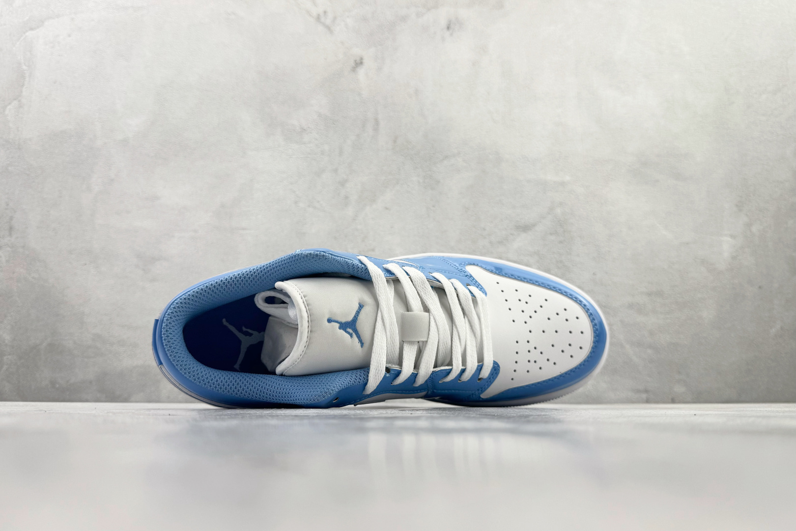 210 平台爆款 Jordan Air Jordan 1 Low ”Legend Blue” 蓝色 FZ2138-114-Chinese UA Cheap High Quatity Brand Clothes Bags handbags Sneakers wholesale wholesaler seller from China Factory suppliers Fashion Clothing Shoes best Quality Beautiful Price 210 平台爆款 Jordan Air Jordan 1 Low ”Legend Blue” 蓝色 FZ2138-114