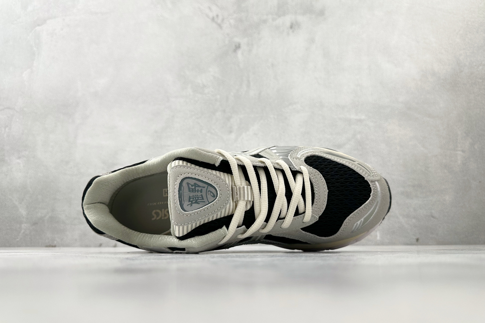 210 外贸订单 配色齐全 正确版本 完美还原 KITH x ASICS GEL-Kayano 12.1 灰黑色 1203A846-020