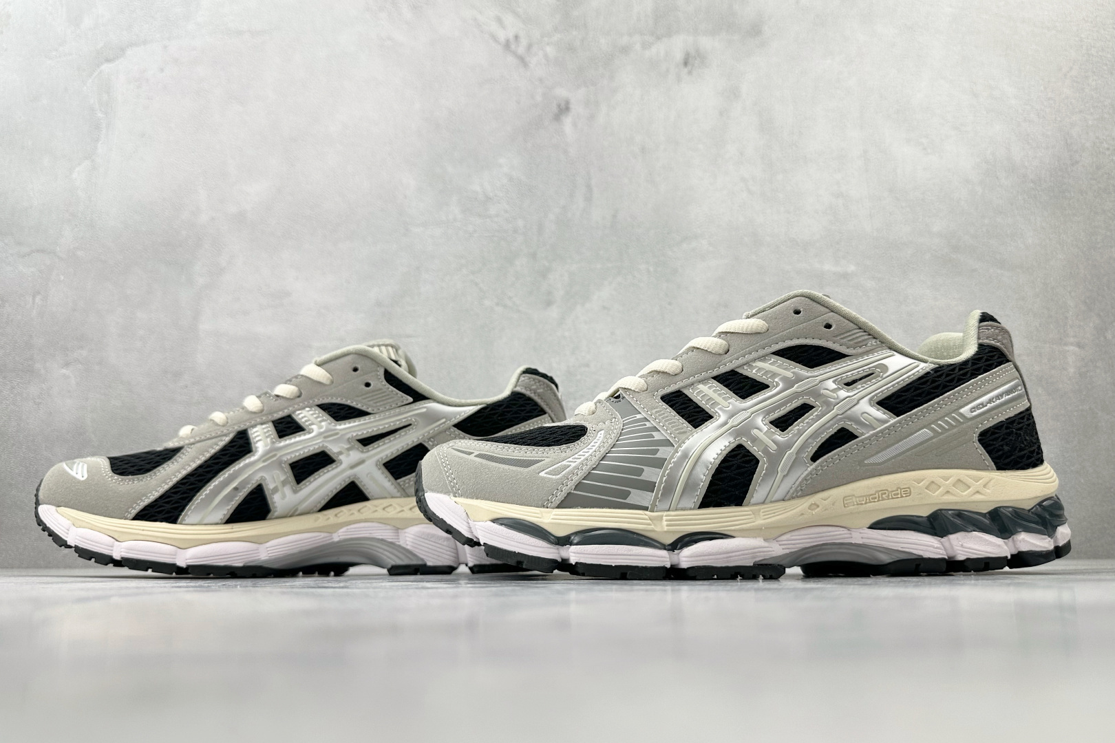 210 外贸订单 配色齐全 正确版本 完美还原 KITH x ASICS GEL-Kayano 12.1 灰黑色 1203A846-020