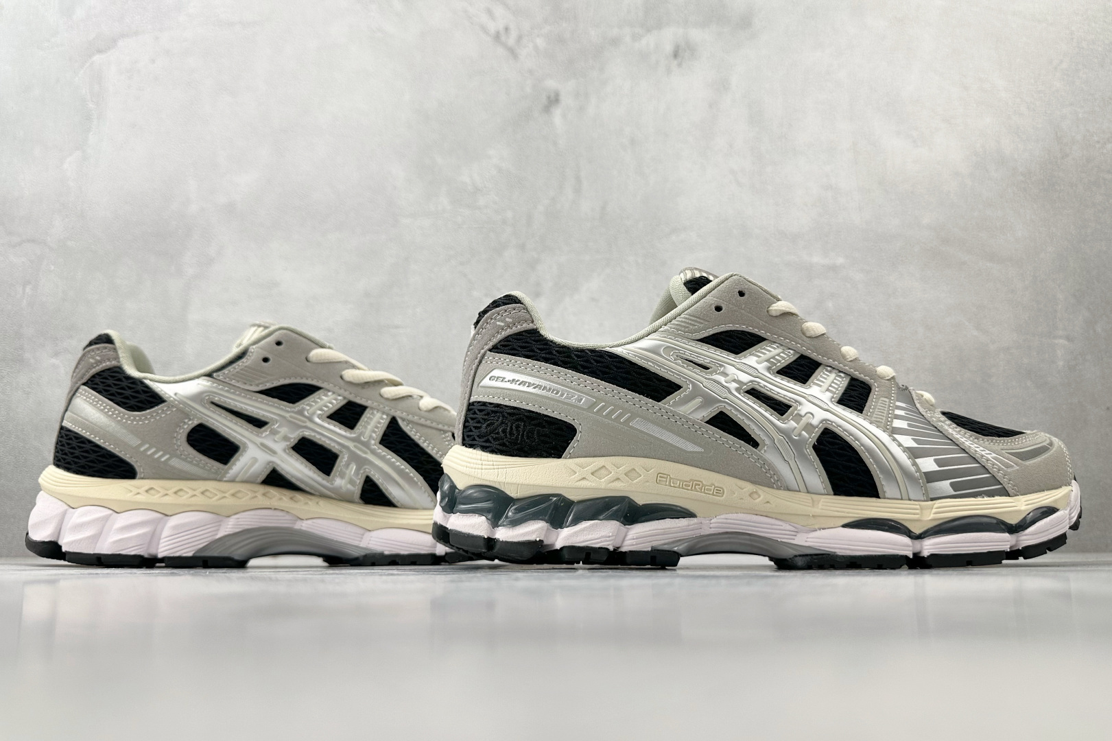 210 外贸订单 配色齐全 正确版本 完美还原 KITH x ASICS GEL-Kayano 12.1 灰黑色 1203A846-020