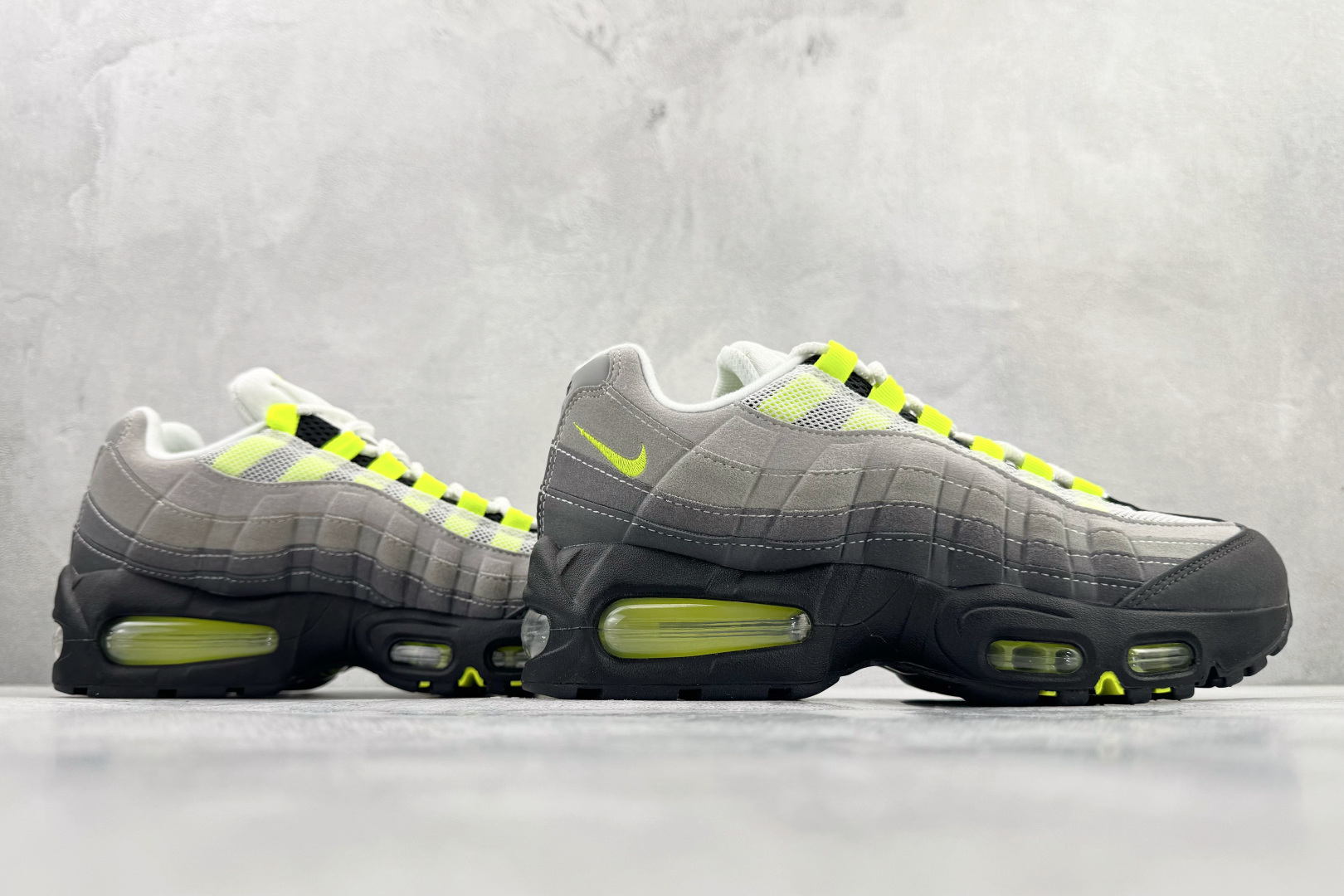 360 Nike Air Max 95 Neon 灰黑绿 CT1689-001-Chinese UA Cheap High Quatity Brand Clothes Bags handbags Sneakers wholesale wholesaler seller from China Factory suppliers Fashion Clothing Shoes best Quality Beautiful Price 360 Nike Air Max 95 Neon 灰黑绿 CT1689-001
