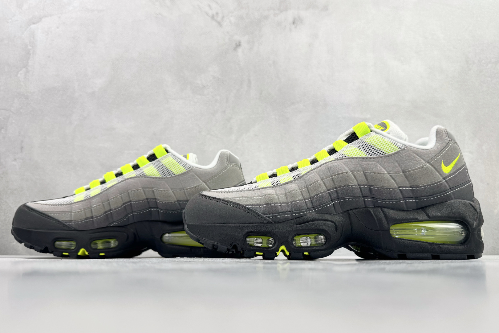360 Nike Air Max 95 Neon 灰黑绿 CT1689-001-Chinese UA Cheap High Quatity Brand Clothes Bags handbags Sneakers wholesale wholesaler seller from China Factory suppliers Fashion Clothing Shoes best Quality Beautiful Price 360 Nike Air Max 95 Neon 灰黑绿 CT1689-001