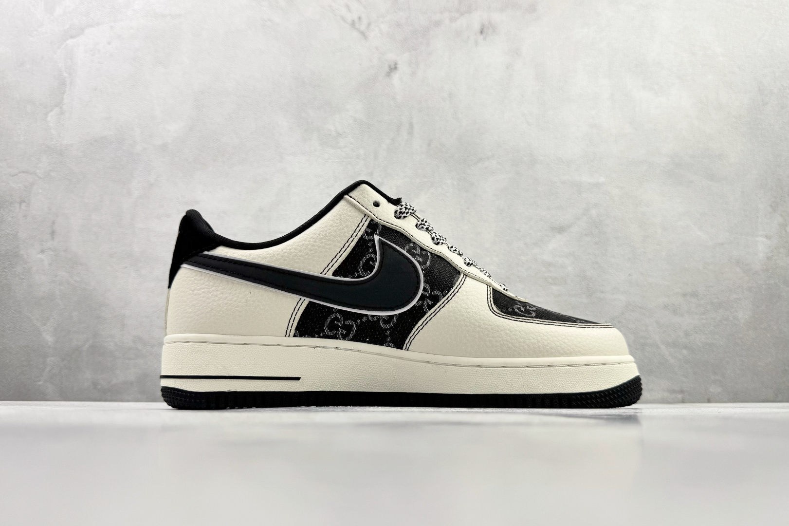 260 Nike Air Force 1'07 LX “Just Do It” 黑白 SY1388-018-Chinese UA Cheap High Quatity Brand Clothes Bags handbags Sneakers wholesale wholesaler seller from China Factory suppliers Fashion Clothing Shoes best Quality Beautiful Price 260 Nike Air Force 1'07 LX “Just Do It” 黑白 SY1388-018