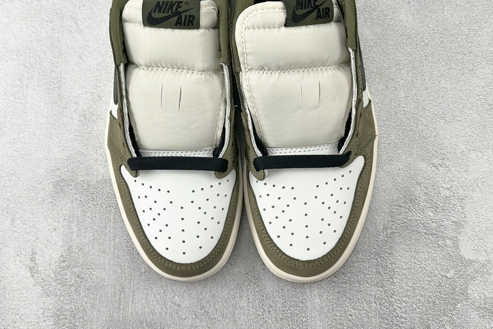 260 Jordan Air Jordan 1 Low 绿色 HQ6998-200