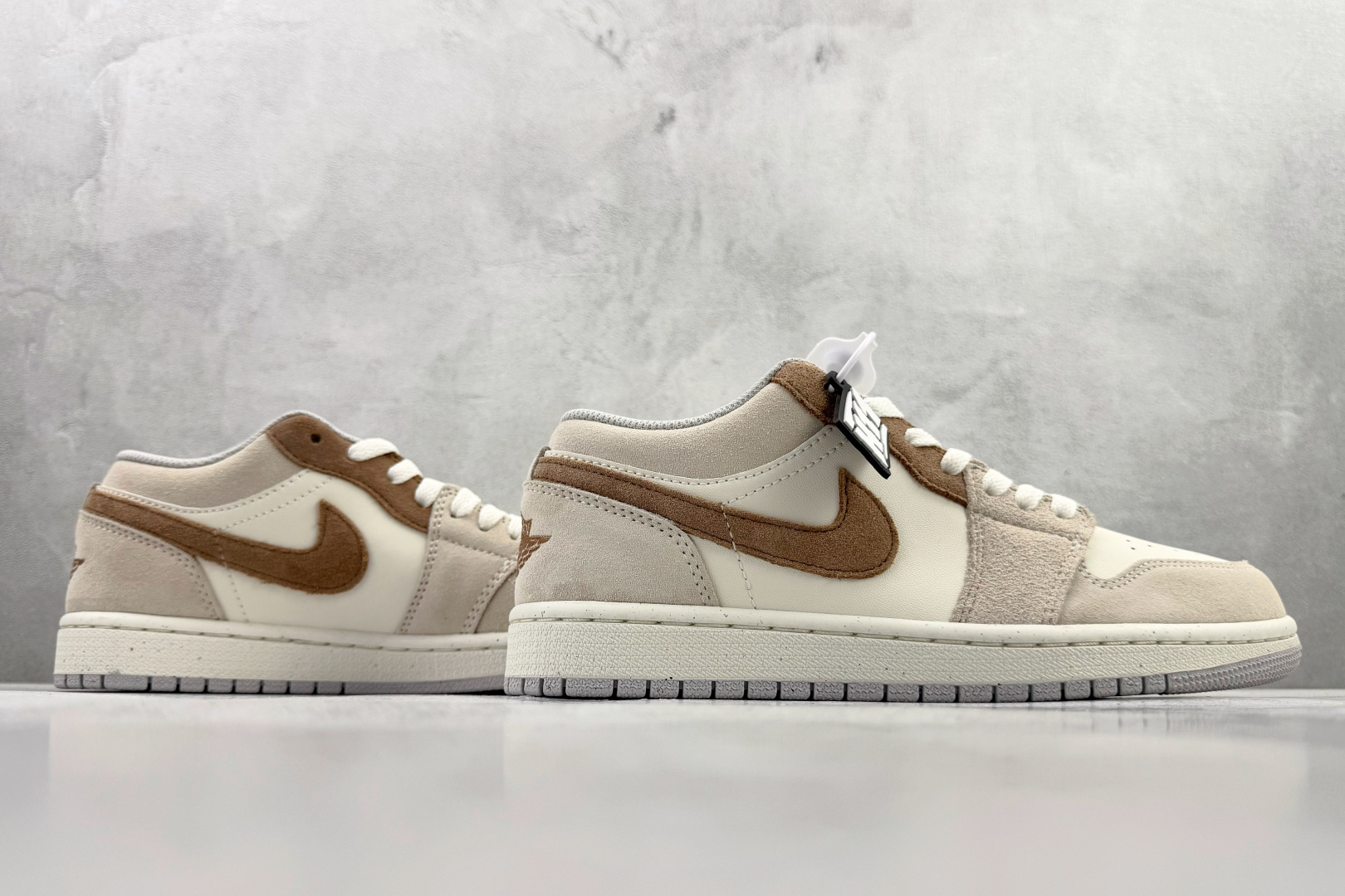 平台爆款 Jordan Air Jordan 1 LOW SE V2 棕色 HF1567-200