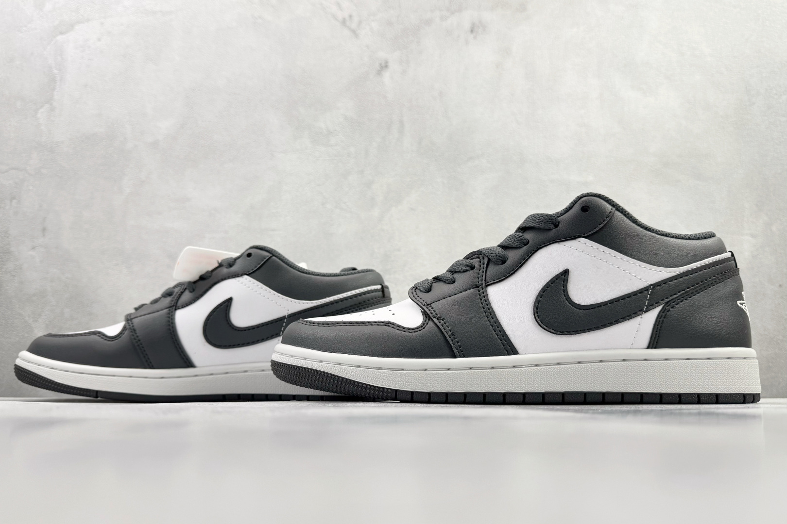 平台爆款 Jordan Air Jordan 1 Low 灰白 553558-044