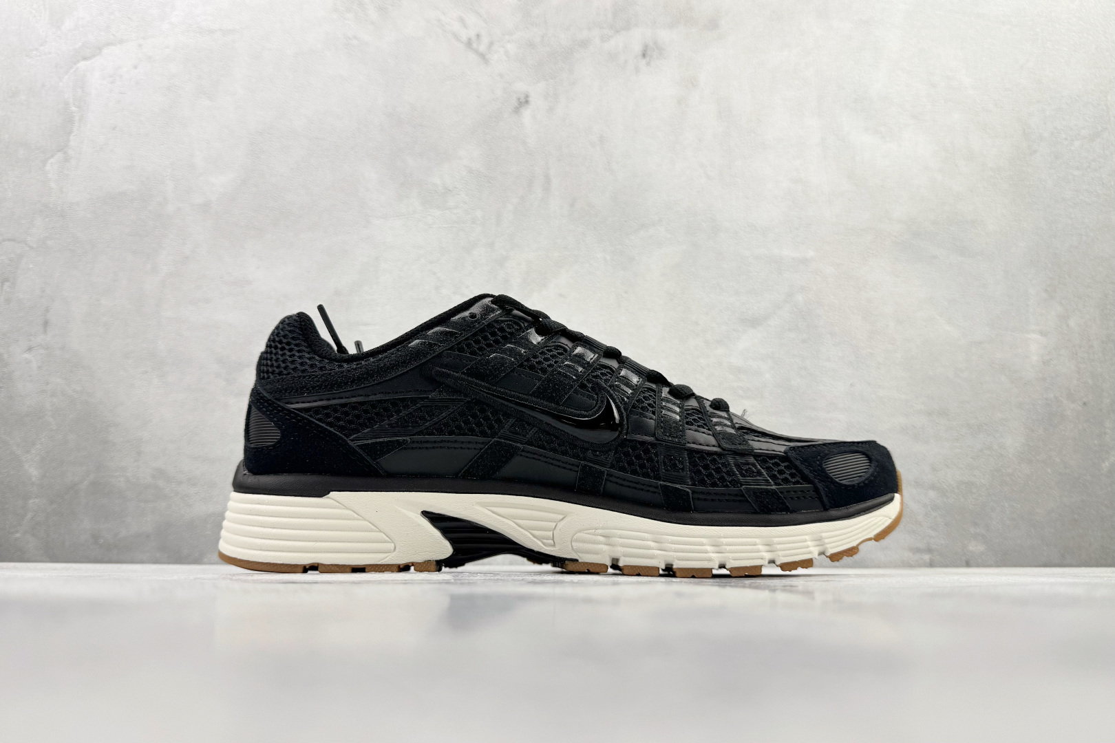 原鞋开发 原数据档案 Nike P-6000 黑色 HF0015-001