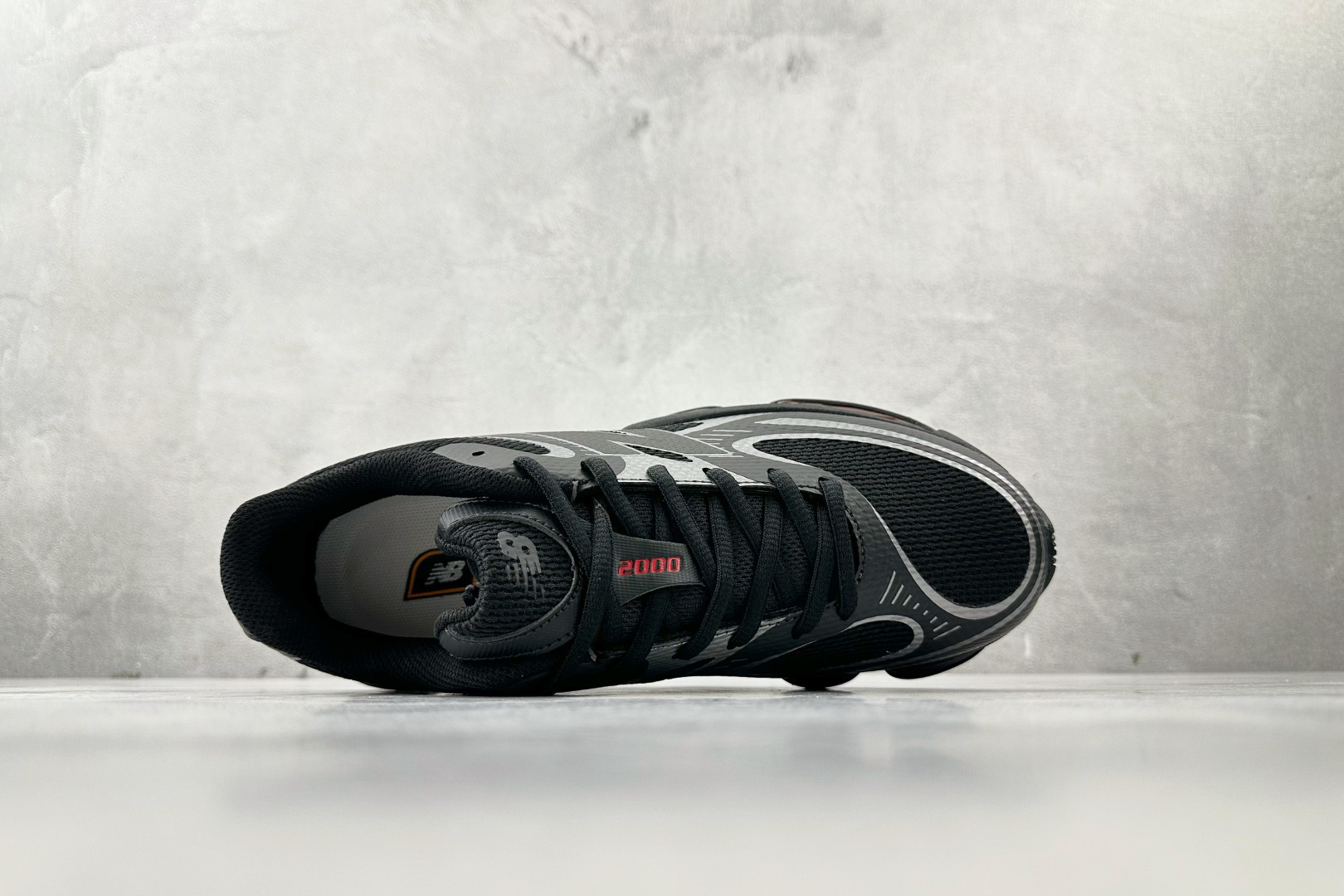 大厂出品 New Balance ABZORB 2000 黑红 U200028 大厂出品 New Balance ABZORB 2000 黑红 U200028