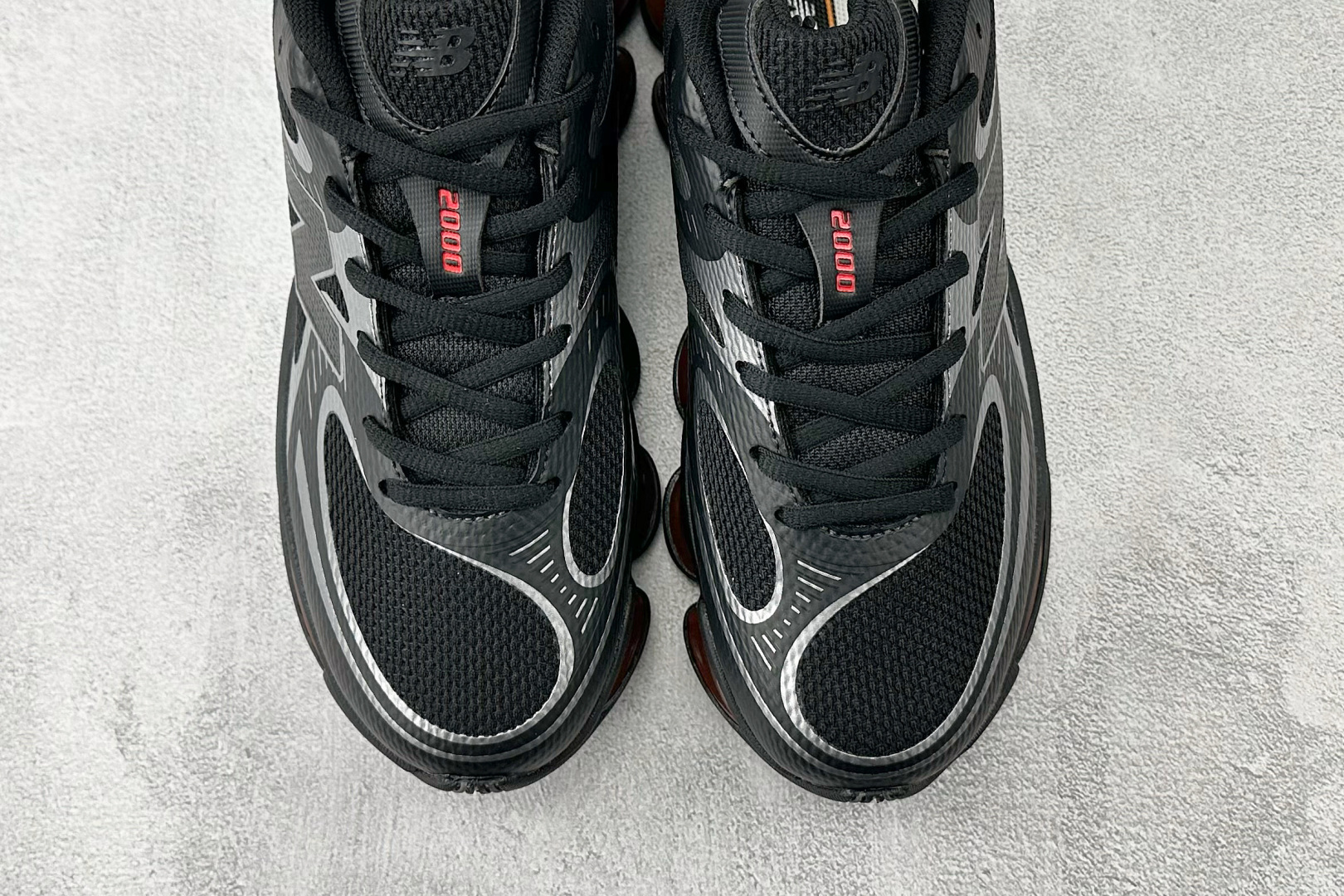 大厂出品 New Balance ABZORB 2000 黑红 U200028 大厂出品 New Balance ABZORB 2000 黑红 U200028