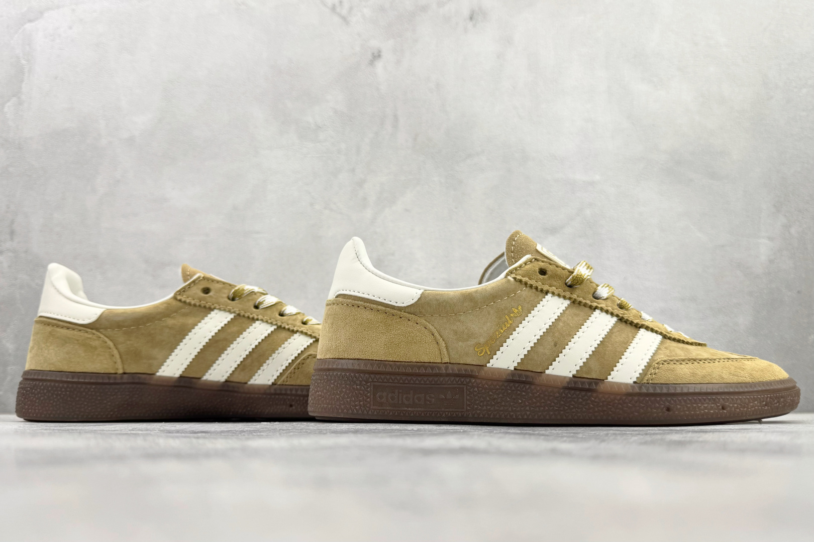 出口订单 adidas originals HANDBALL SPEZIAL 卡其棕 KI5939