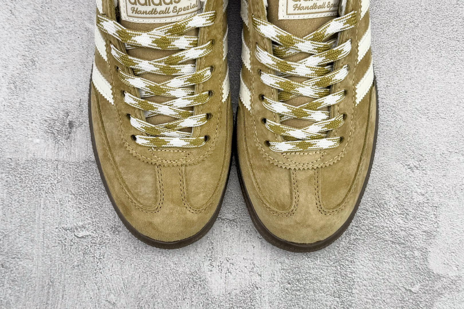 出口订单 adidas originals HANDBALL SPEZIAL 卡其棕 KI5939