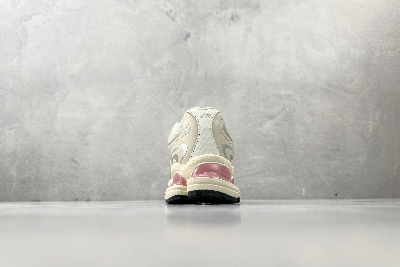 大厂出品 New Balance ABZORB 2000 米白粉 U20008XQ 大厂出品 New Balance ABZORB 2000 米白粉 U20008XQ