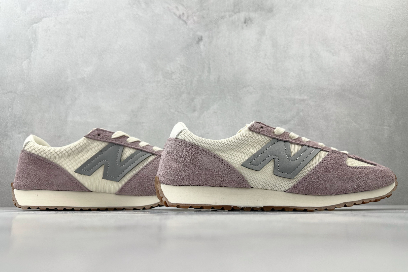 FK 特价本地元旦特价最强性价比 New Balance NB 471 米紫色货号：U471AL尺码：3