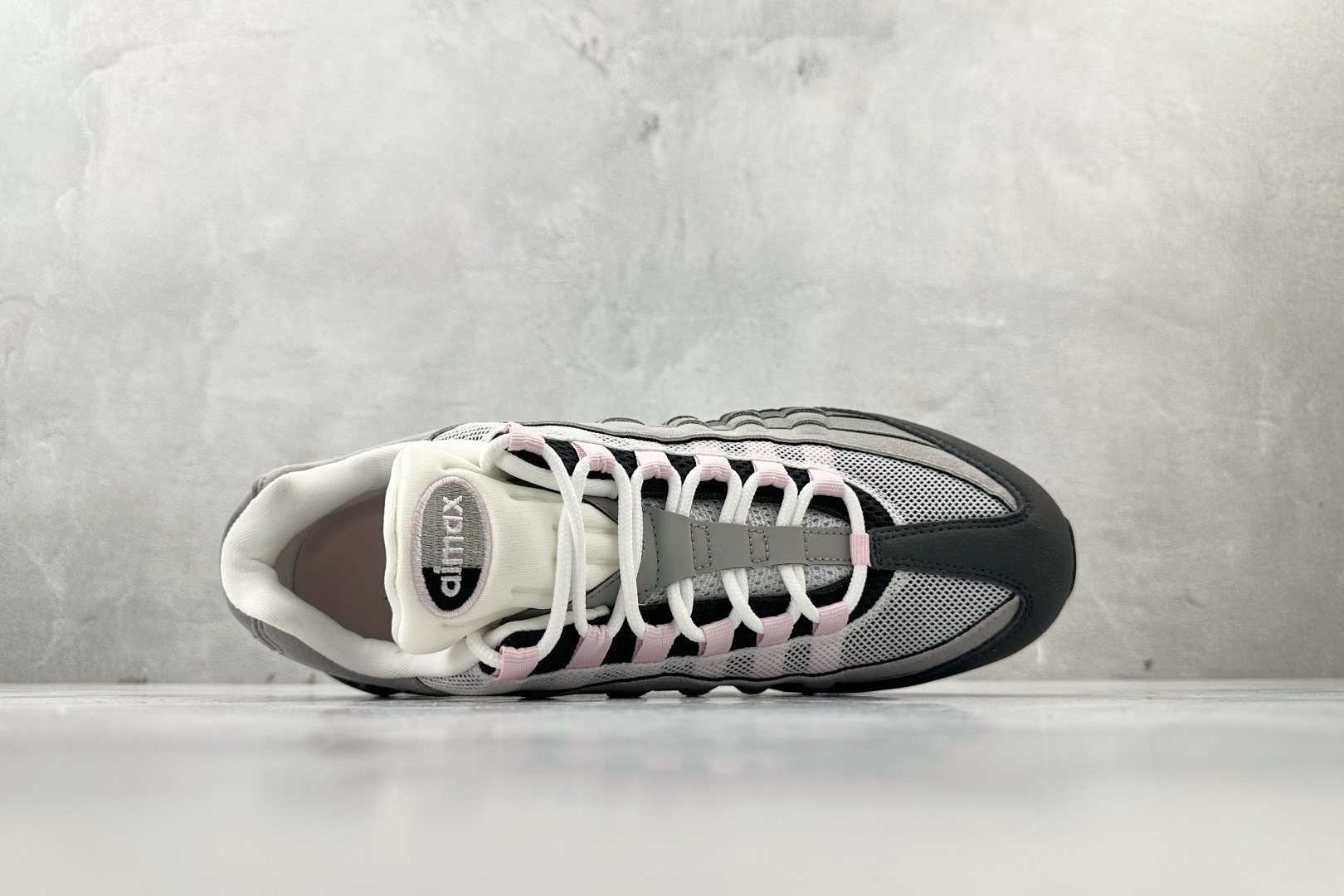 原厂特供 Nike Air Max 95 灰粉色 HJ5996-001 原厂特供 Nike Air Max 95 灰粉色 HJ5996-001
