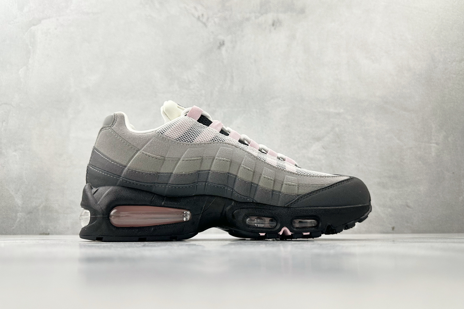 原厂特供 Nike Air Max 95 灰粉色 HJ5996-001 原厂特供 Nike Air Max 95 灰粉色 HJ5996-001
