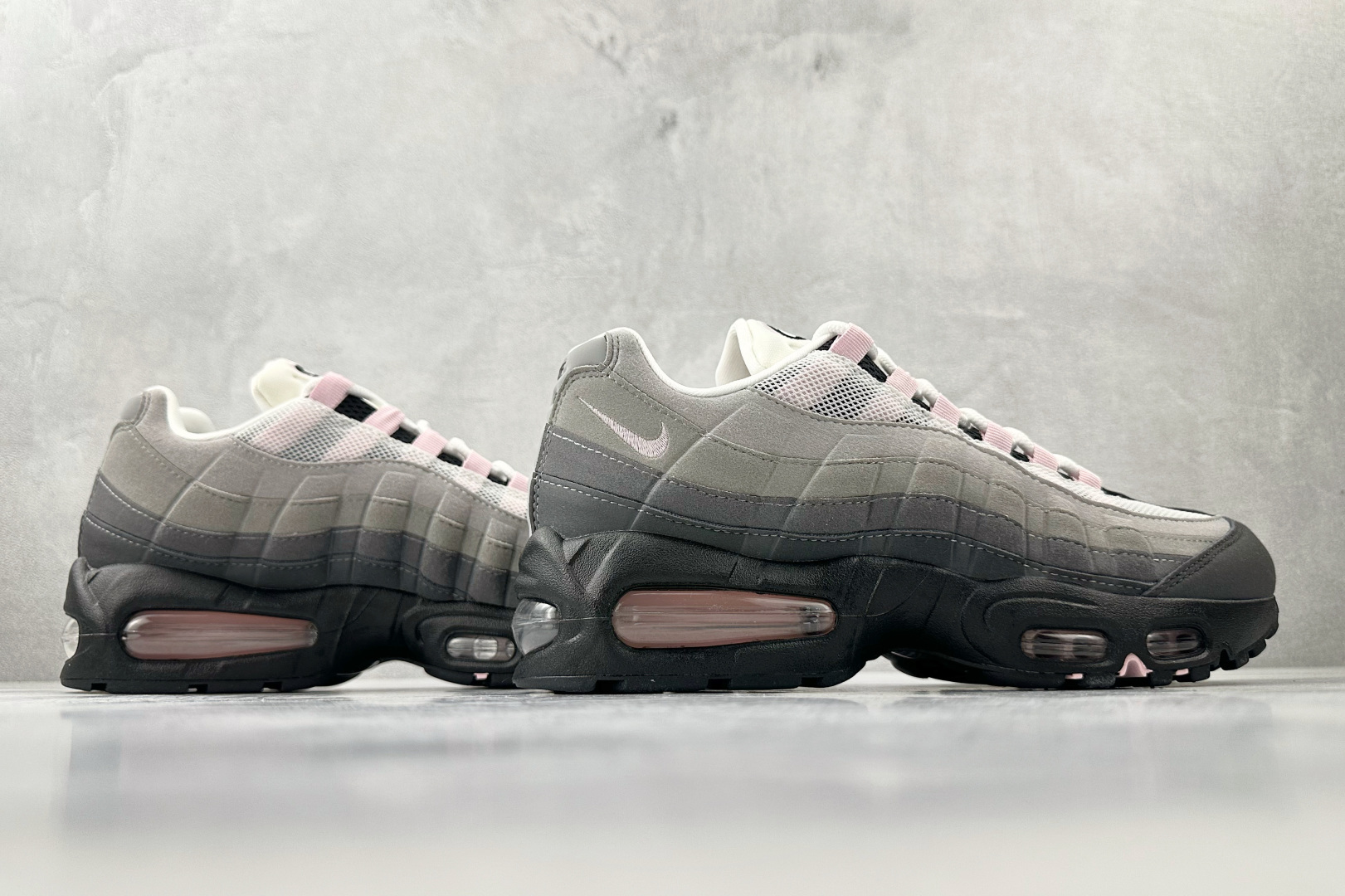 原厂特供 Nike Air Max 95 灰粉色 HJ5996-001 原厂特供 Nike Air Max 95 灰粉色 HJ5996-001
