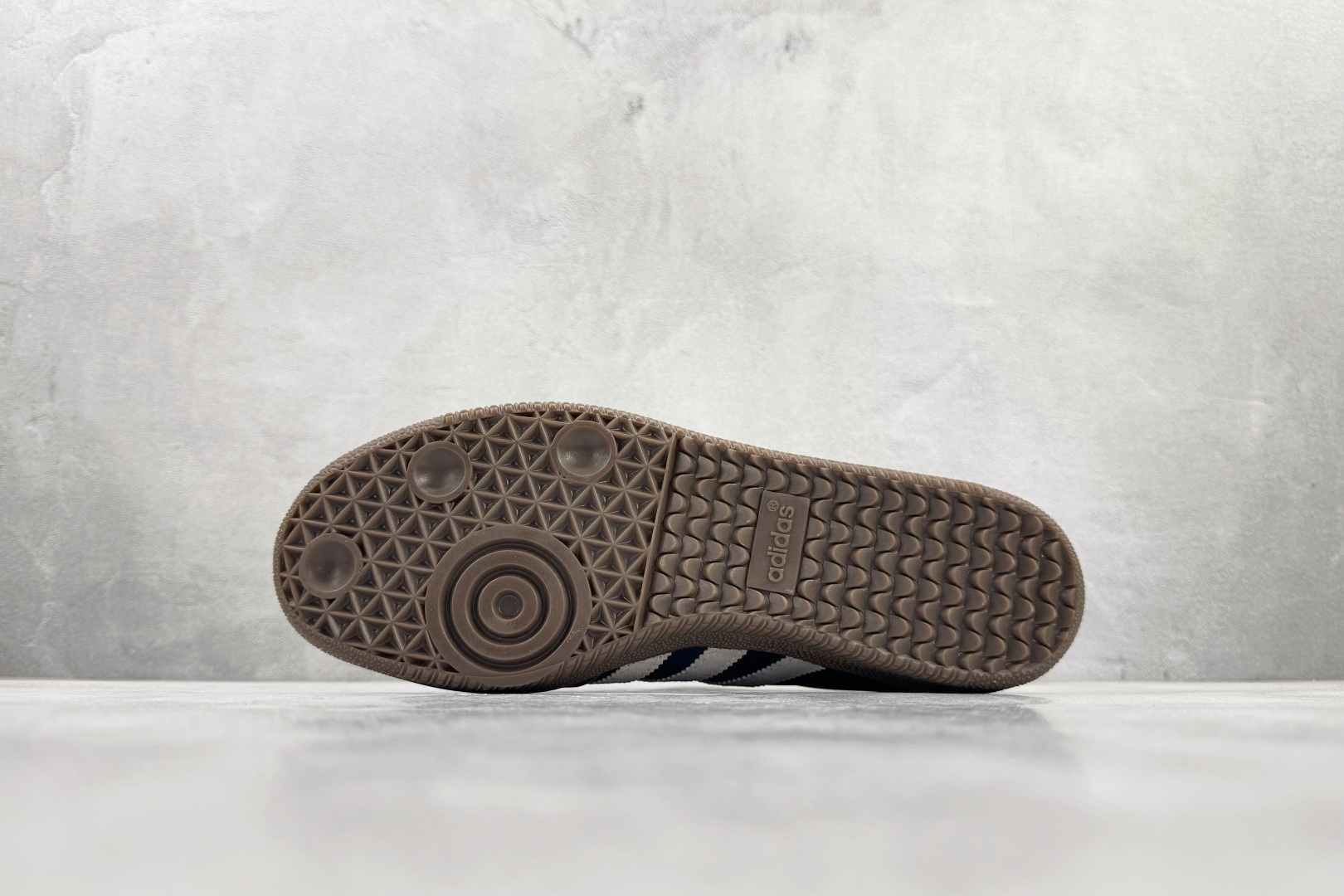 出口订单 adidas originals SAMBA 藏蓝 KI8888 出口订单 adidas originals SAMBA 藏蓝 KI8888