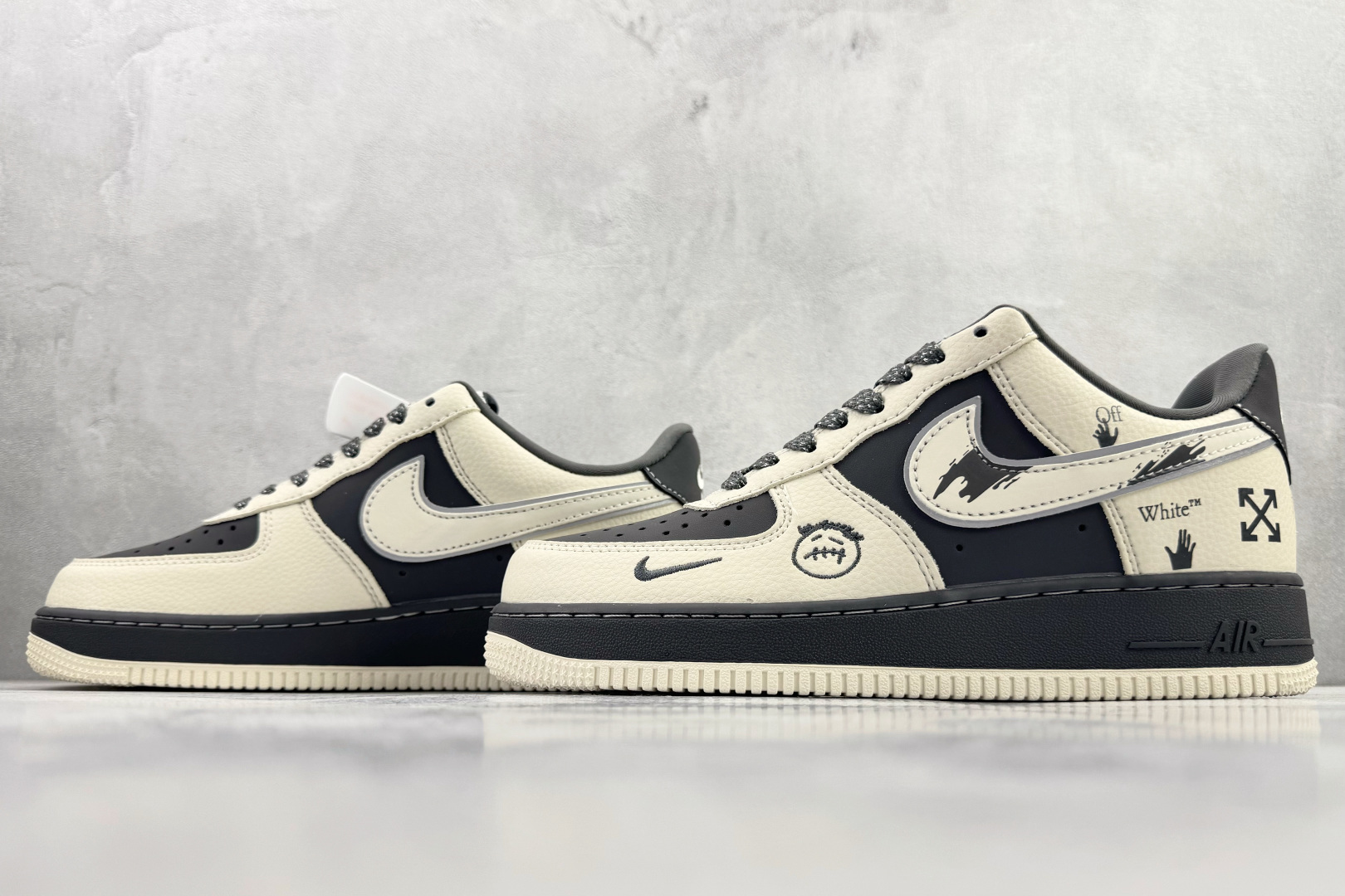 Nike Air Force 1 Low 黑白 XL1979-130 Nike Air Force 1 Low 黑白 XL1979-130