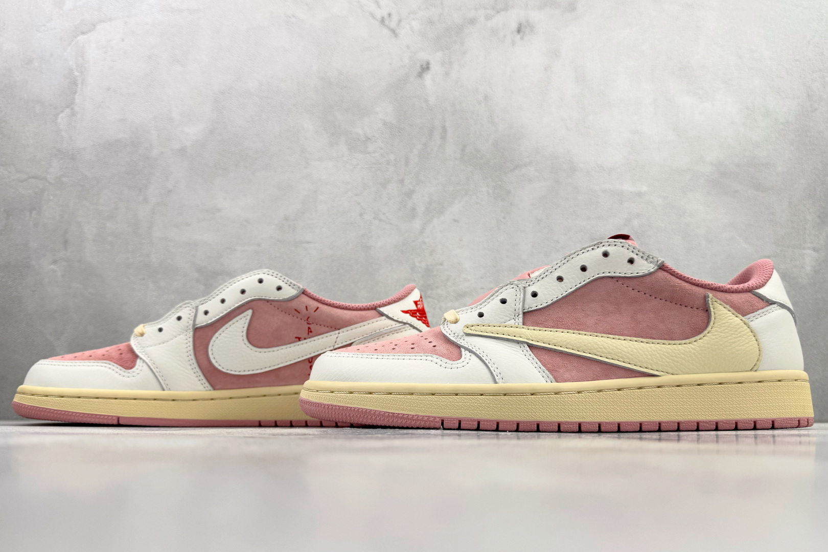 平台爆款 Travis Scott x Jordan Air Jordan 1 粉红色 DM7866-600 平台爆款 Travis Scott x Jordan Air Jordan 1 粉红色 DM7866-600