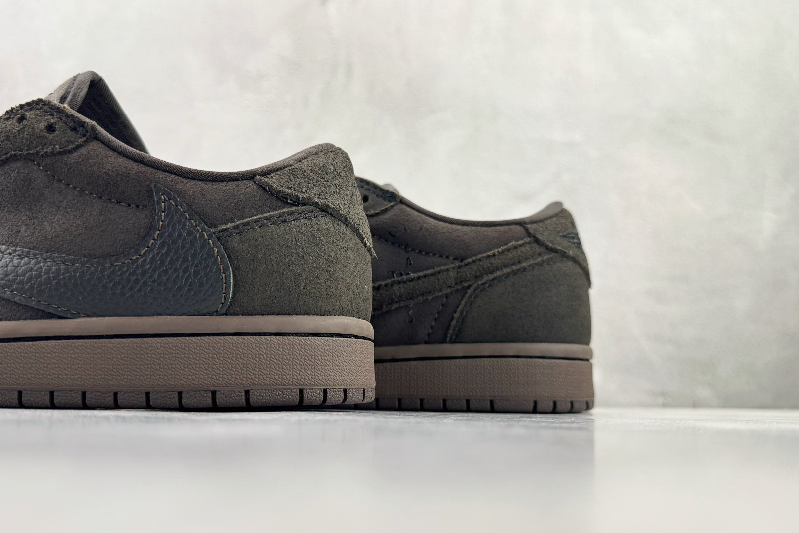 平台爆款 Travis Scott x Jordan Air Jordan 1 黑棕 DM7866-202 平台爆款 Travis Scott x Jordan Air Jordan 1 黑棕 DM7866-202