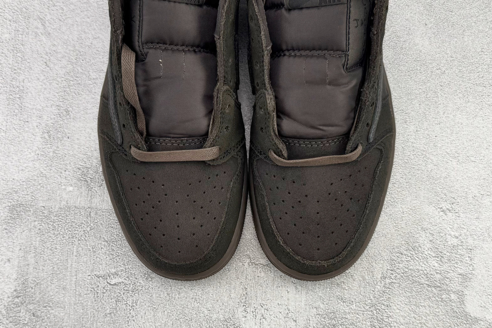 平台爆款 Travis Scott x Jordan Air Jordan 1 黑棕 DM7866-202 平台爆款 Travis Scott x Jordan Air Jordan 1 黑棕 DM7866-202