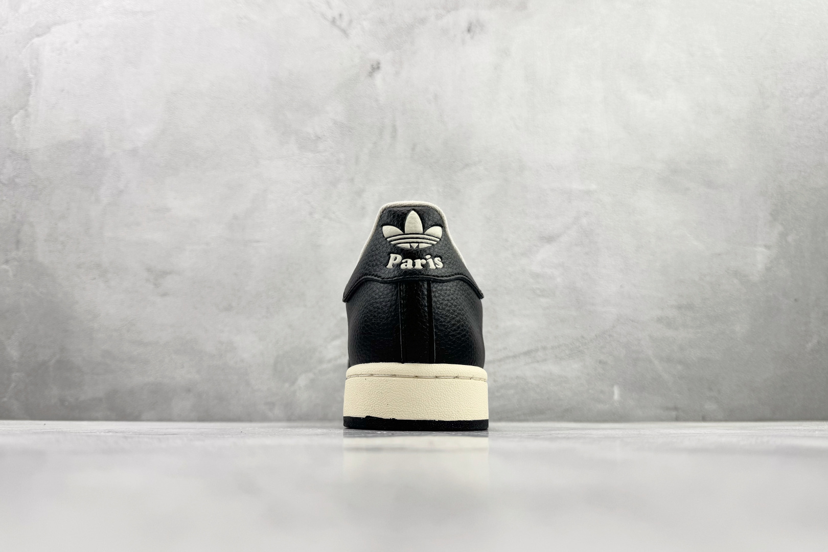 平台订单 adidas originals SUPERSTAR Paris 黑红 JQ3223 平台订单 adidas originals SUPERSTAR Paris 黑红 JQ3223