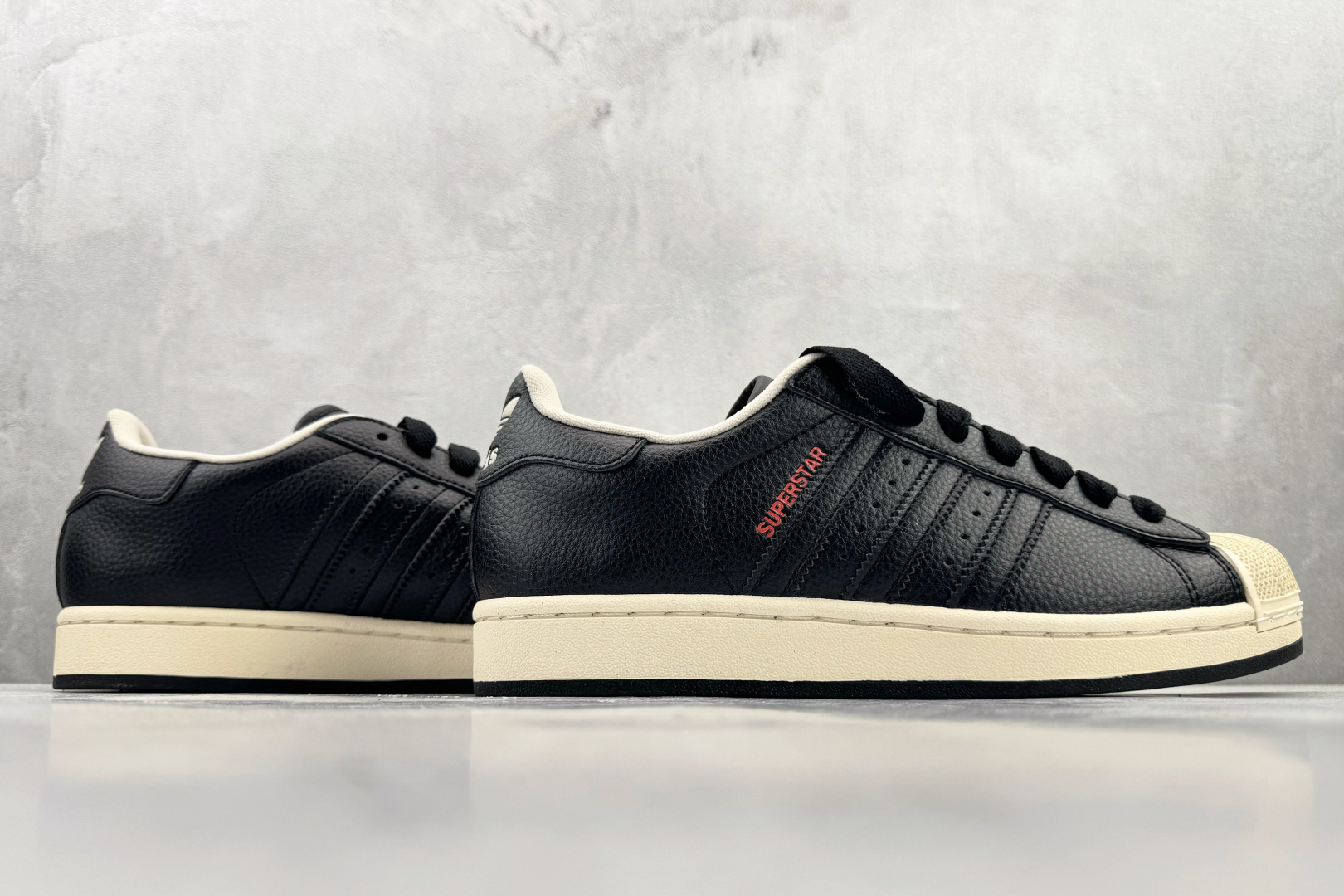 平台订单 adidas originals SUPERSTAR Paris 黑红 JQ3223 平台订单 adidas originals SUPERSTAR Paris 黑红 JQ3223