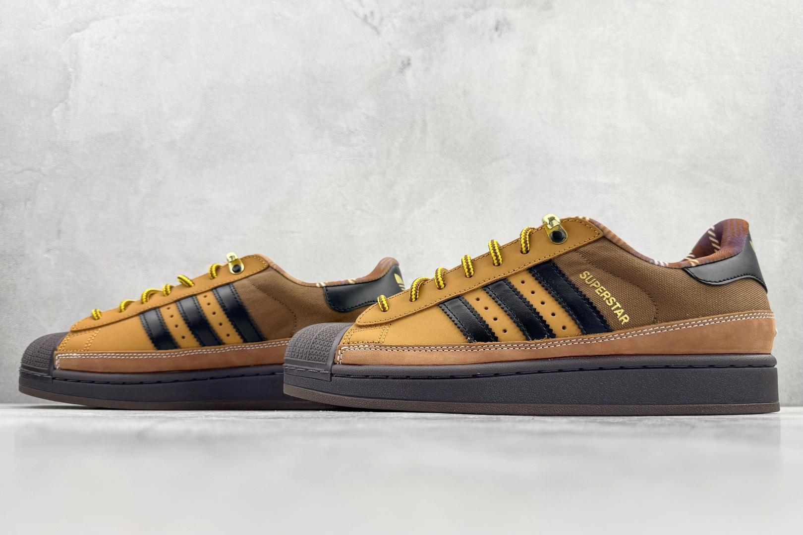 平台订单 adidas originals Superstar 2 棕色 JR6990 平台订单 adidas originals Superstar 2 棕色 JR6990