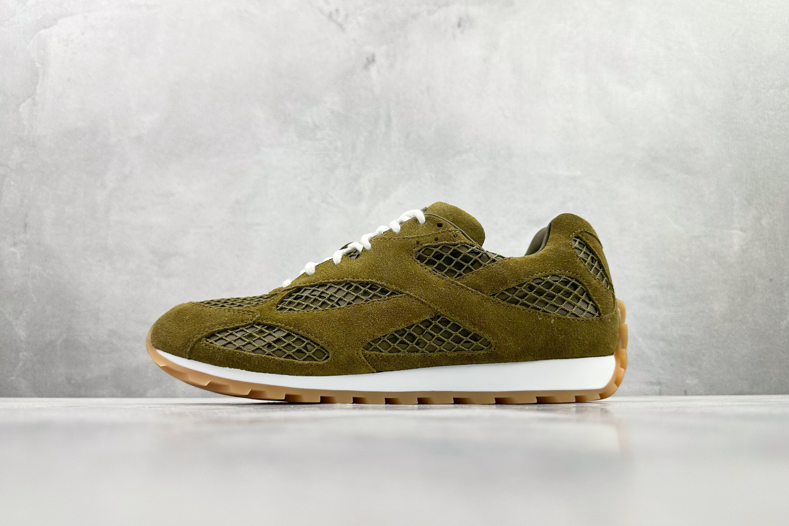 Bottega Veneta葆蝶家 Orbit 绿色 796481V4JE1GREEN Bottega Veneta葆蝶家 Orbit 绿色 796481V4JE1GREEN
