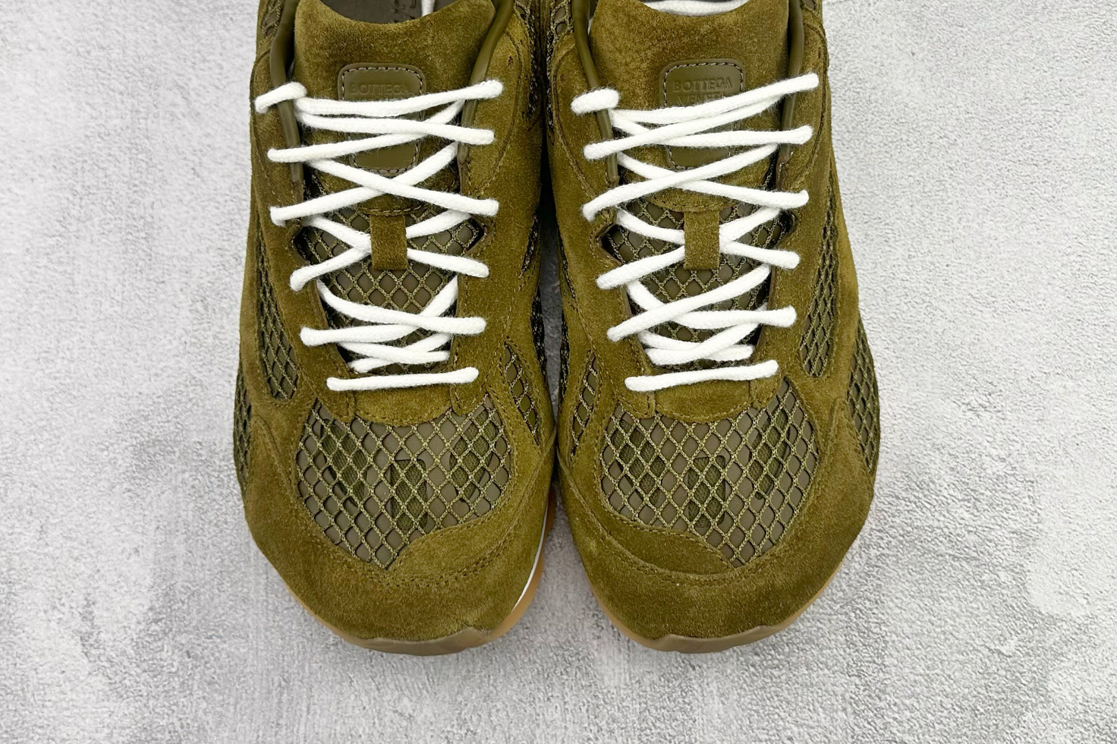 Bottega Veneta葆蝶家 Orbit 绿色 796481V4JE1GREEN Bottega Veneta葆蝶家 Orbit 绿色 796481V4JE1GREEN
