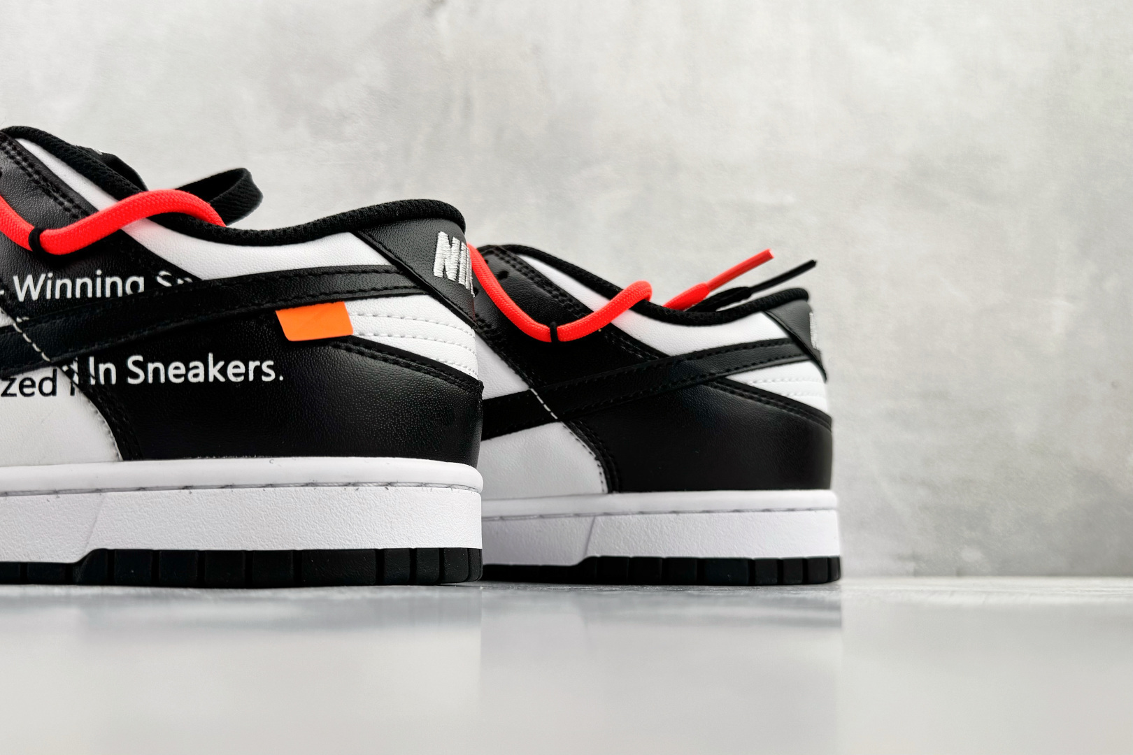 定制球鞋 Nike Dunk 标语涂鸦 黑白橙 DD1391-100 定制球鞋 Nike Dunk 标语涂鸦 黑白橙 DD1391-100