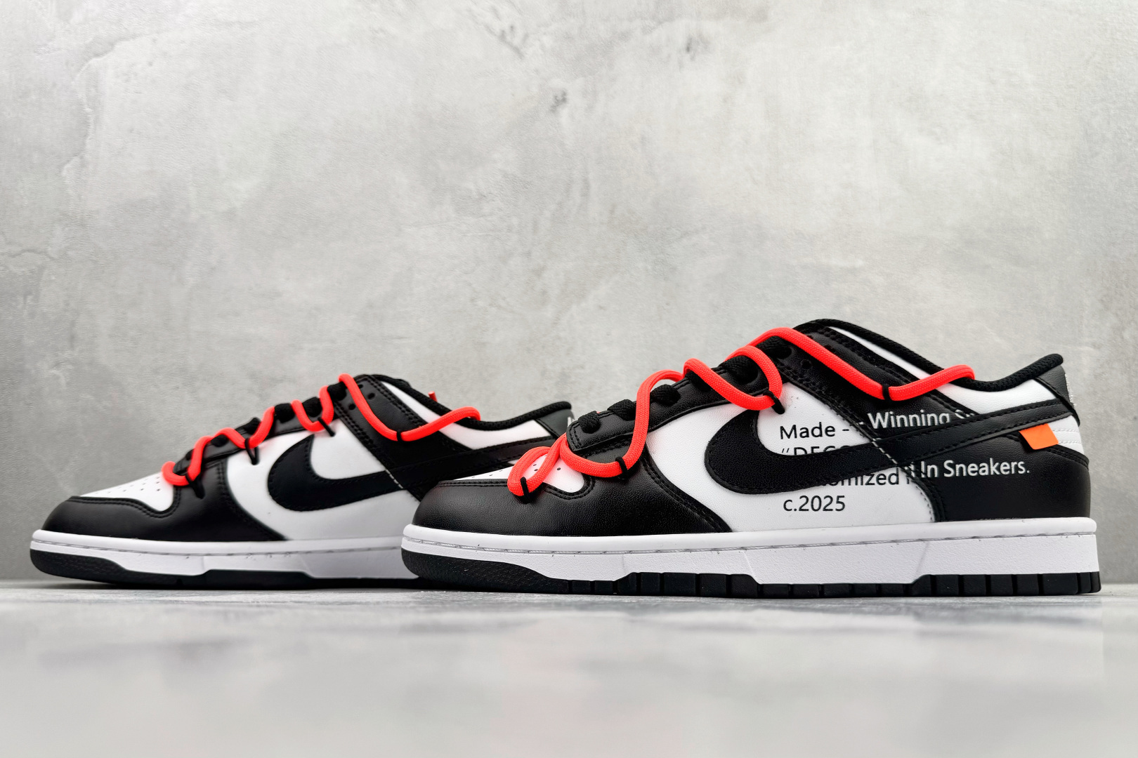 定制球鞋 Nike Dunk 标语涂鸦 黑白橙 DD1391-100 定制球鞋 Nike Dunk 标语涂鸦 黑白橙 DD1391-100
