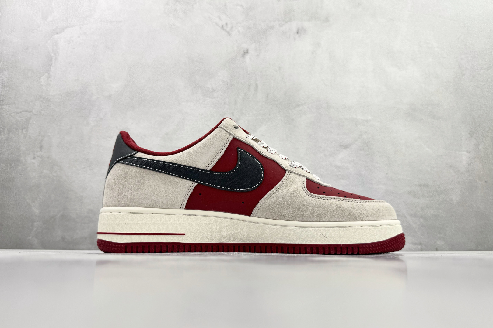 Nike Air Force 1'07 LX 白红 SY1388-014 Nike Air Force 1'07 LX 白红 SY1388-014