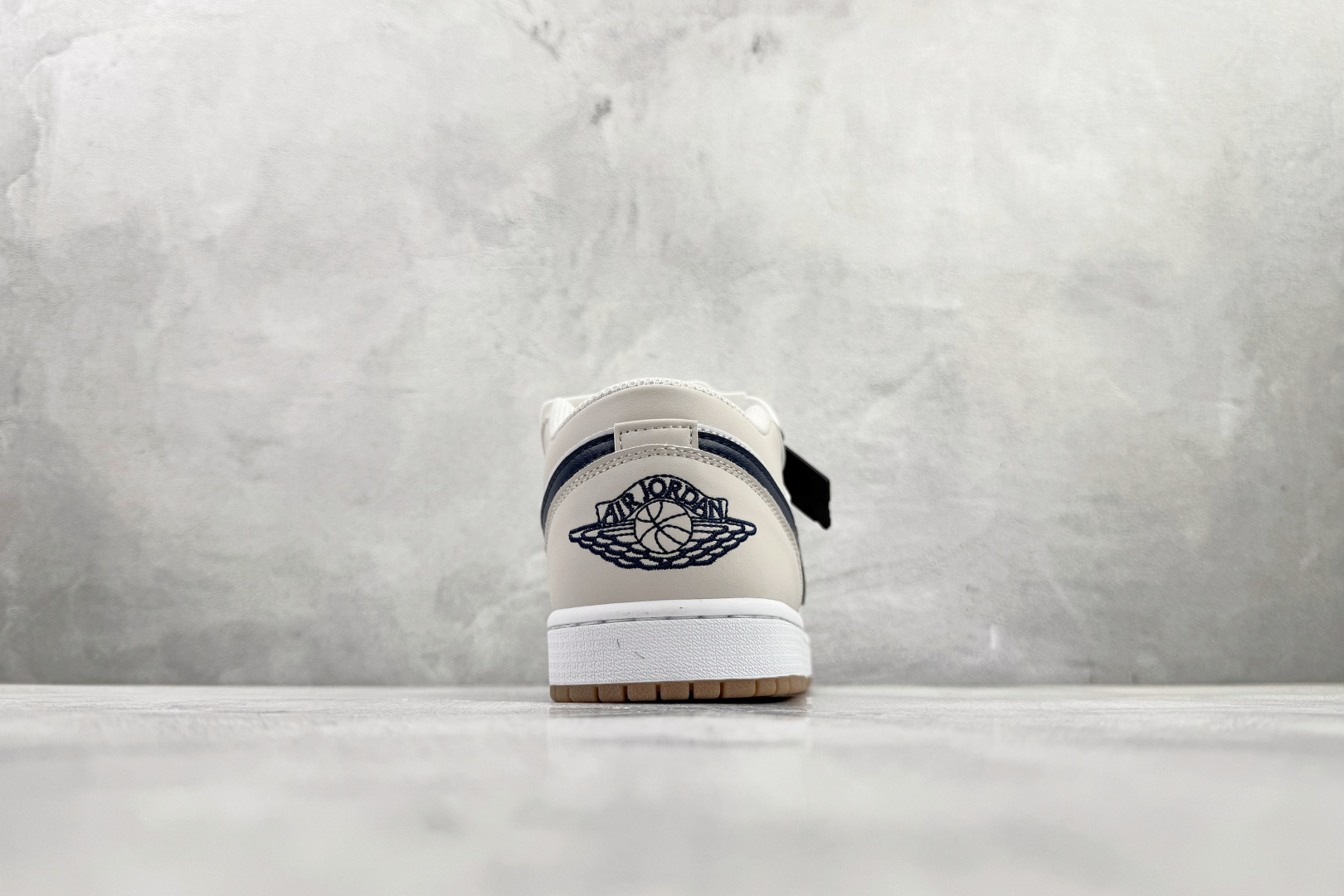 平台爆款 Jordan Air Jordan 1 Low 灰蓝 553558-146 平台爆款 Jordan Air Jordan 1 Low 灰蓝 553558-146