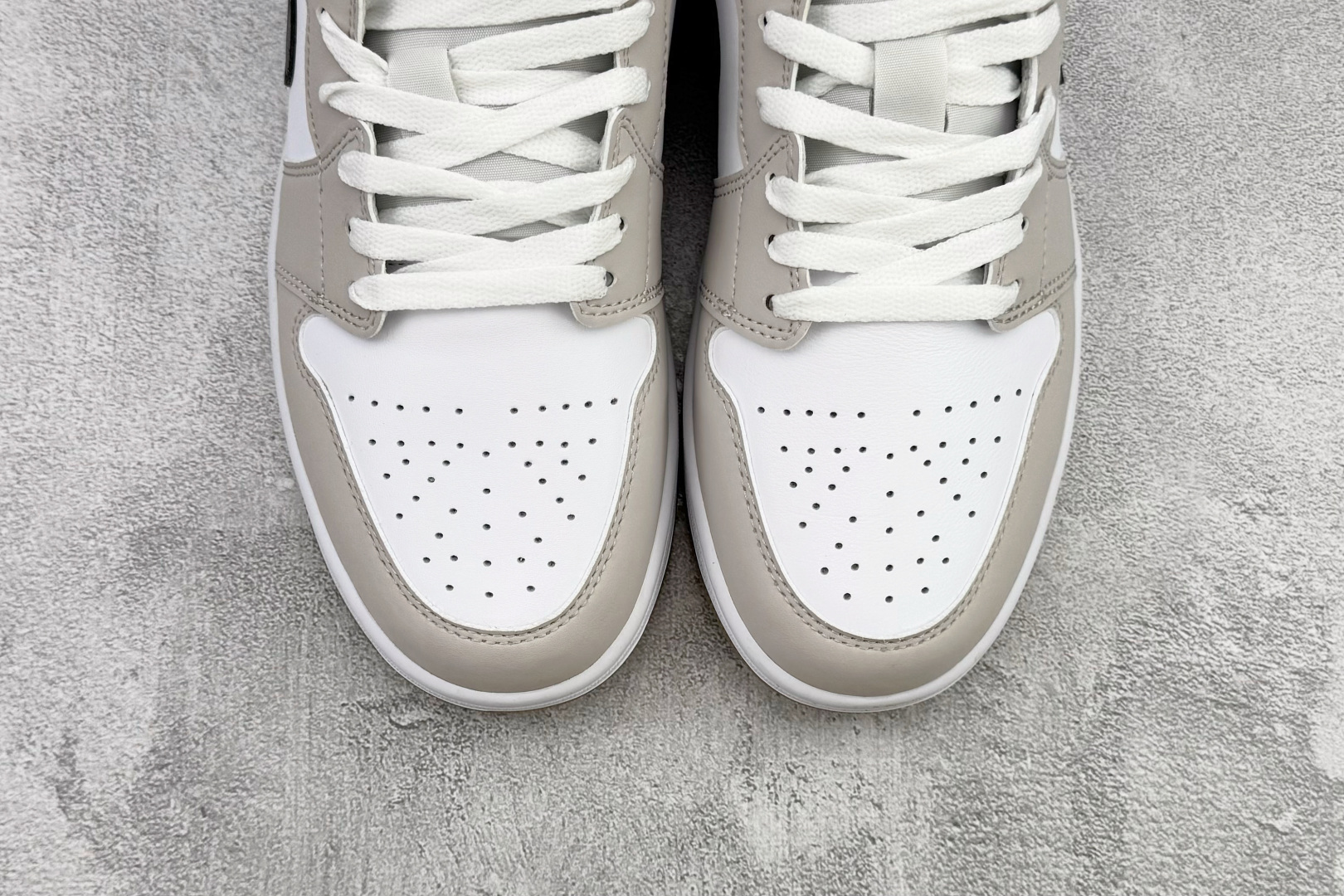 平台爆款 Jordan Air Jordan 1 Low 灰蓝 553558-146 平台爆款 Jordan Air Jordan 1 Low 灰蓝 553558-146