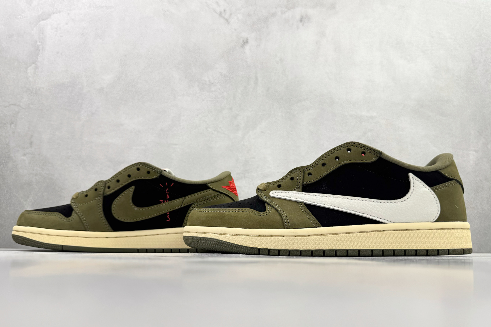 平台爆款 Travis Scott x Jordan Air Jordan 1 Low 绿黑白 DM7866-002 平台爆款 Travis Scott x Jordan Air Jordan 1 Low 绿黑白 DM7866-002