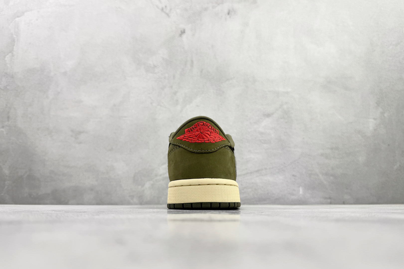 平台爆款 Travis Scott x Jordan Air Jordan 1 Low 绿黑白 DM7866-002 平台爆款 Travis Scott x Jordan Air Jordan 1 Low 绿黑白 DM7866-002