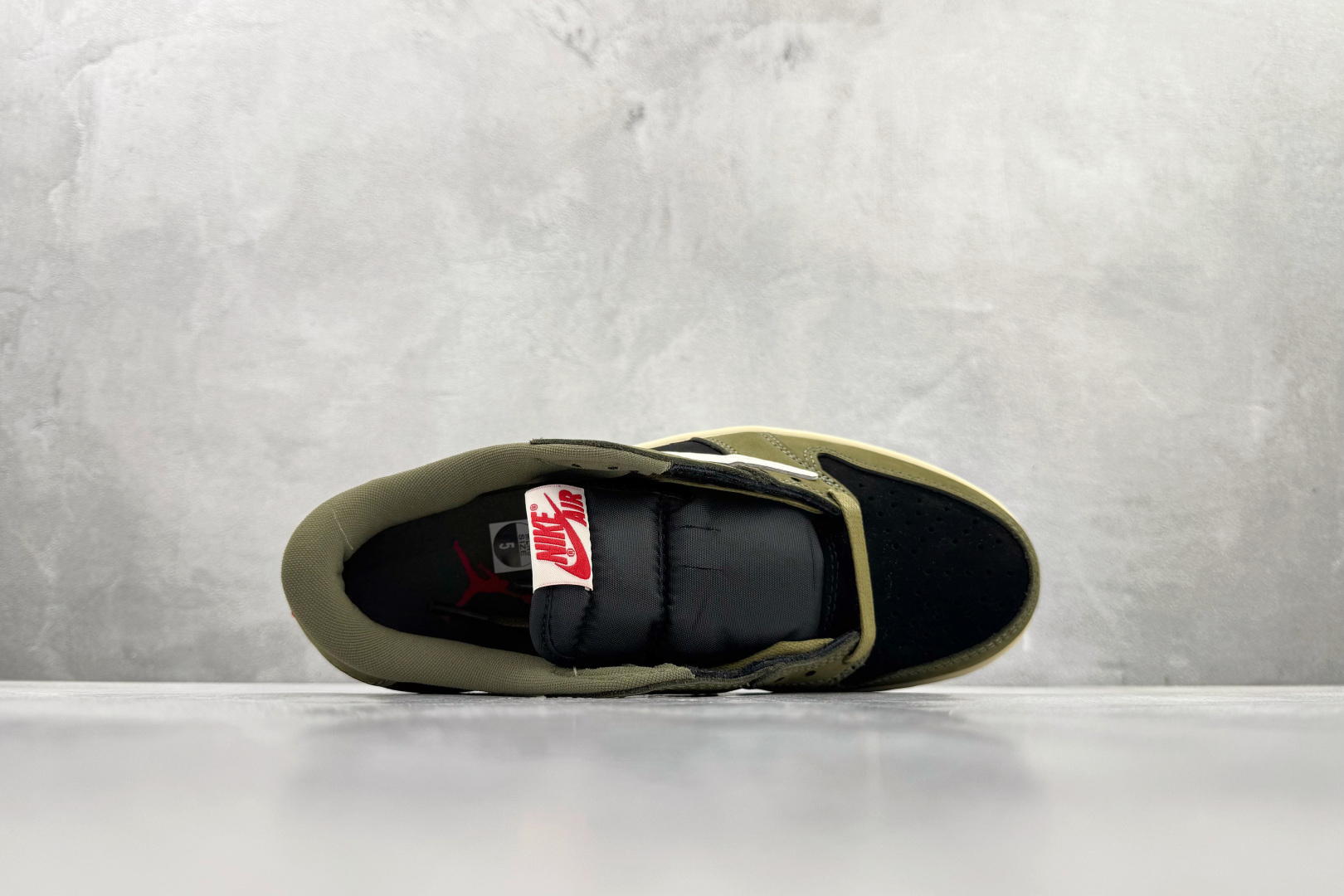 平台爆款 Travis Scott x Jordan Air Jordan 1 Low 绿黑白 DM7866-002 平台爆款 Travis Scott x Jordan Air Jordan 1 Low 绿黑白 DM7866-002