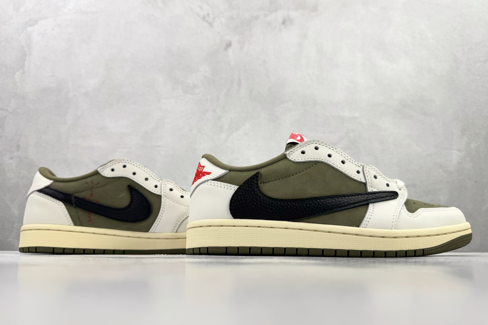 平台爆款 Travis Scott x Jordan Air Jordan 1 倒钩 8.0 Low 米绿 DM7866-200 平台爆款 Travis Scott x Jordan Air Jordan 1 倒钩 8.0 Low 米绿 DM7866-200