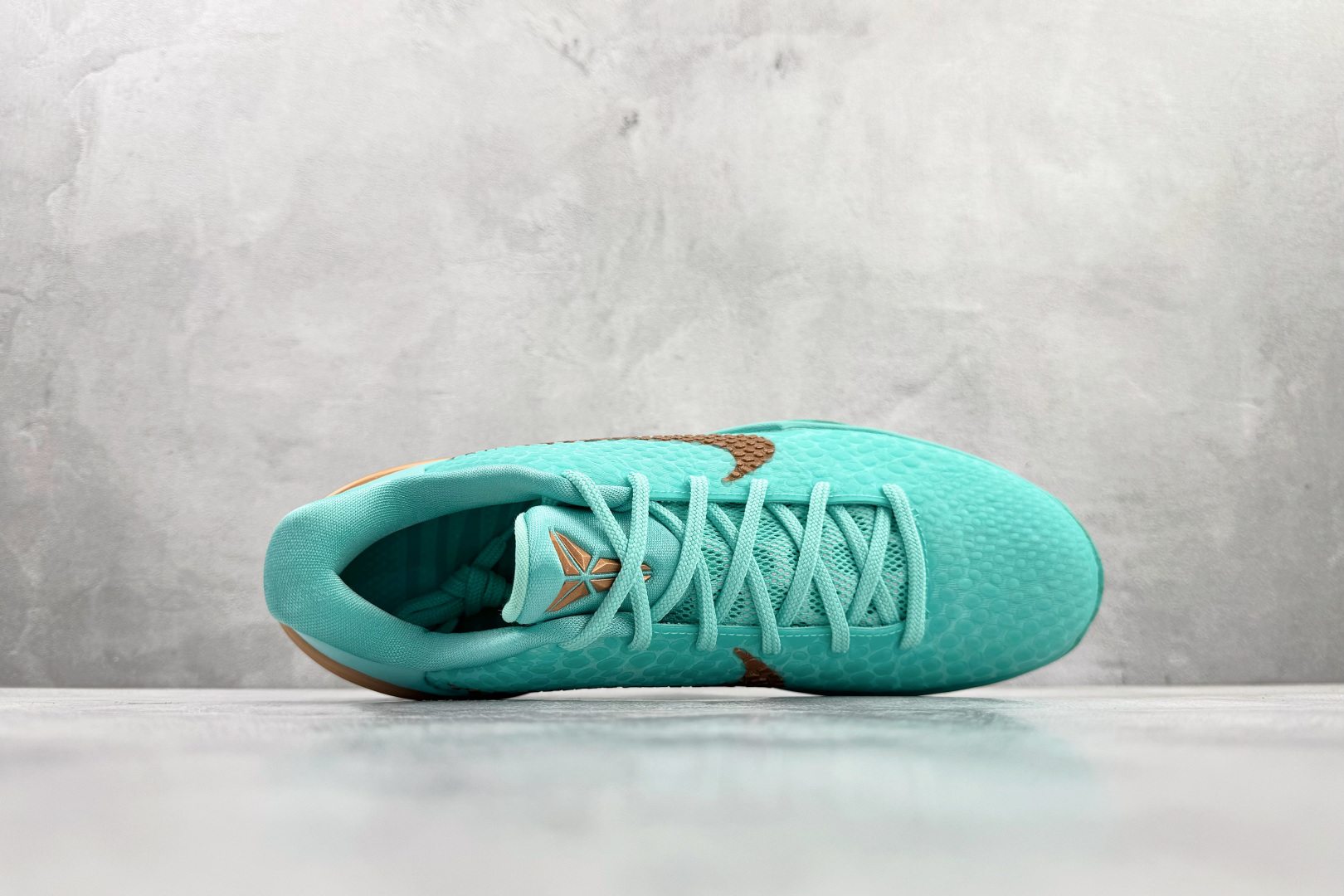 Jalen Brunson x Nike Zoom Kobe 6 Protro Statue of Liberty PE 绿色 IQ5774-300 Jalen Brunson x Nike Zoom Kobe 6 Protro Statue of Liberty PE 绿色 IQ5774-300