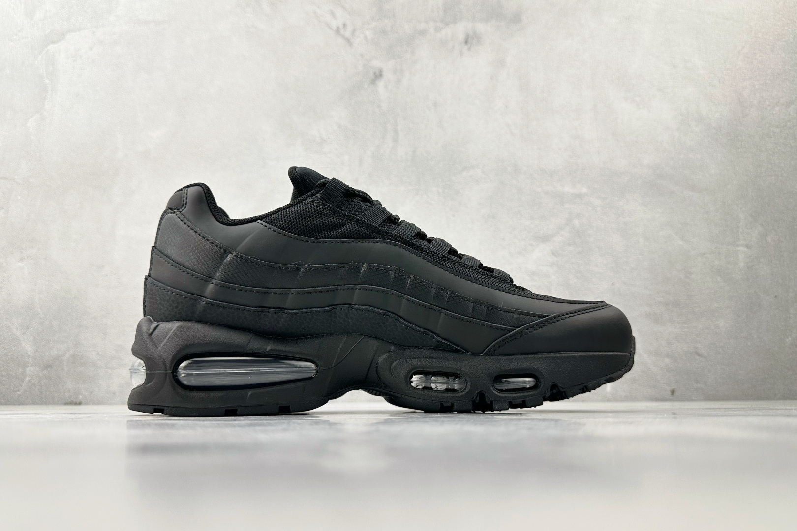 口碑神作 Nike Air Max 95 Big Bubble “Triple Black”黑色 HM8755-001-High Quatity Cheap Brand wholesale wholesaler seller Clothes Bags handbags Sneakers Top Fashion Clothing Shoes from China Factory Chinese suppliers best Quality Beautiful Price 口碑神作 Nike Air Max 95 Big Bubble “Triple Black”黑色 HM8755-001
