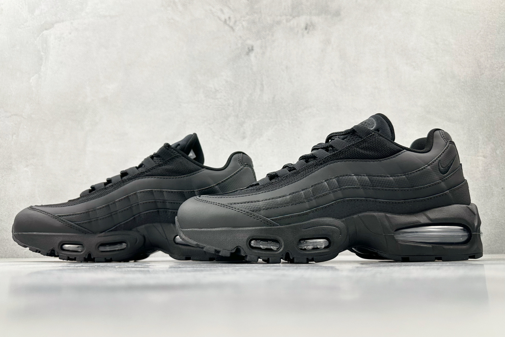 口碑神作 Nike Air Max 95 Big Bubble “Triple Black”黑色 HM8755-001-High Quatity Cheap Brand wholesale wholesaler seller Clothes Bags handbags Sneakers Top Fashion Clothing Shoes from China Factory Chinese suppliers best Quality Beautiful Price 口碑神作 Nike Air Max 95 Big Bubble “Triple Black”黑色 HM8755-001
