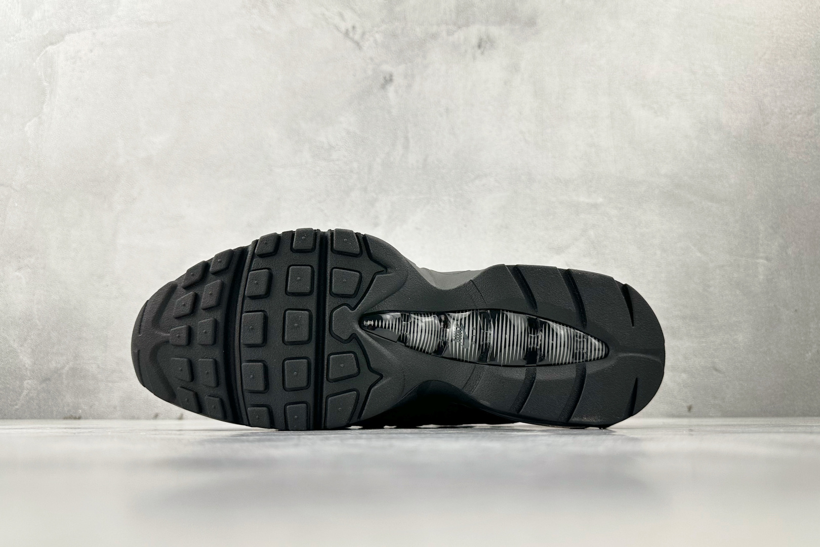 口碑神作 Nike Air Max 95 Big Bubble “Triple Black”黑色 HM8755-001-High Quatity Cheap Brand wholesale wholesaler seller Clothes Bags handbags Sneakers Top Fashion Clothing Shoes from China Factory Chinese suppliers best Quality Beautiful Price 口碑神作 Nike Air Max 95 Big Bubble “Triple Black”黑色 HM8755-001