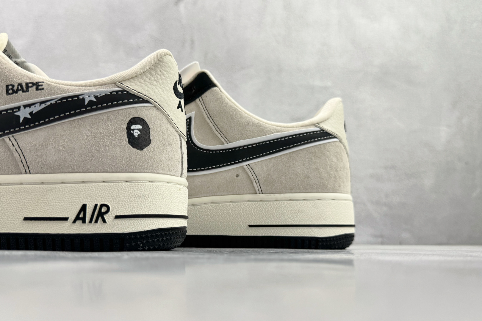 Nike Air Force 1'07 LX 黑白 SY1388-024