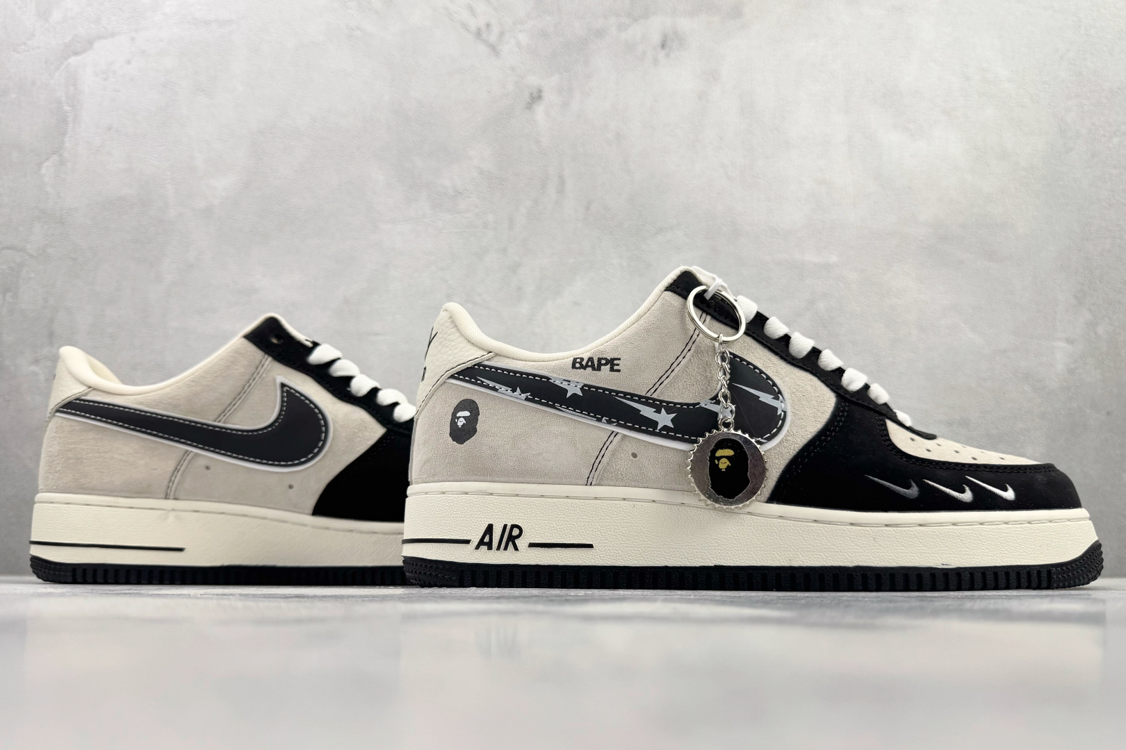 Nike Air Force 1'07 LX 黑白 SY1388-024