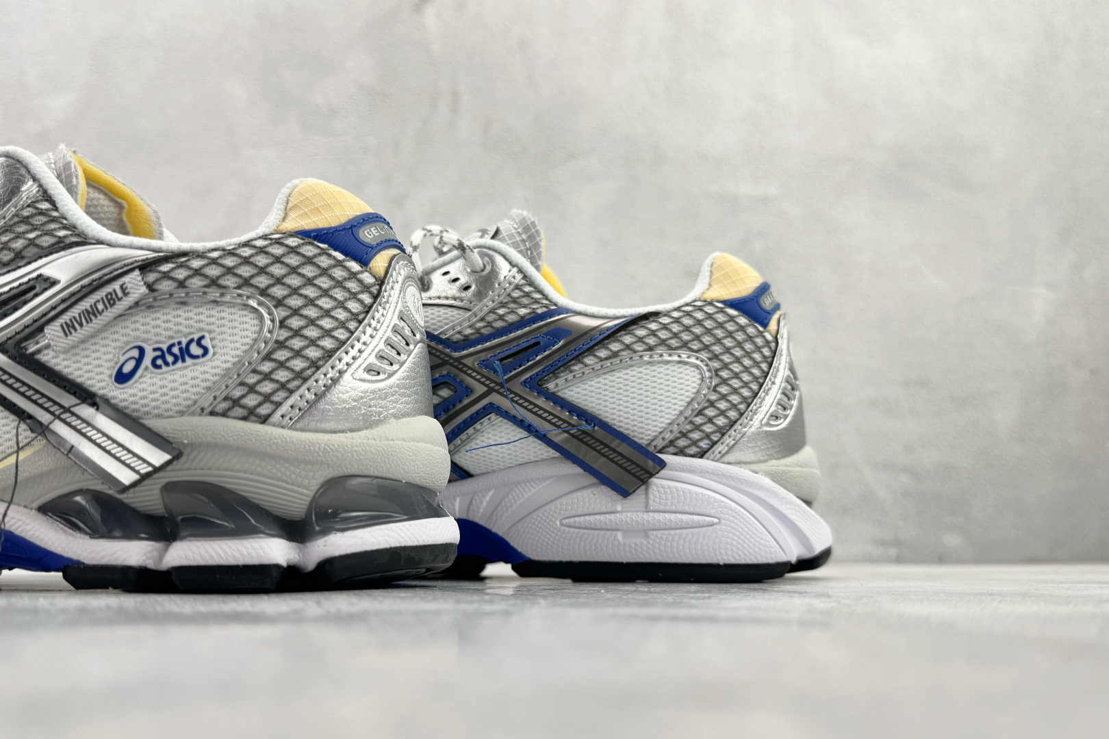 外贸订单 配色齐全 正确版本 完美还原 INVINCIBLE x ASICS GEL-Nimbus 10.1 HTTP 404 蓝白色 1203A814-021